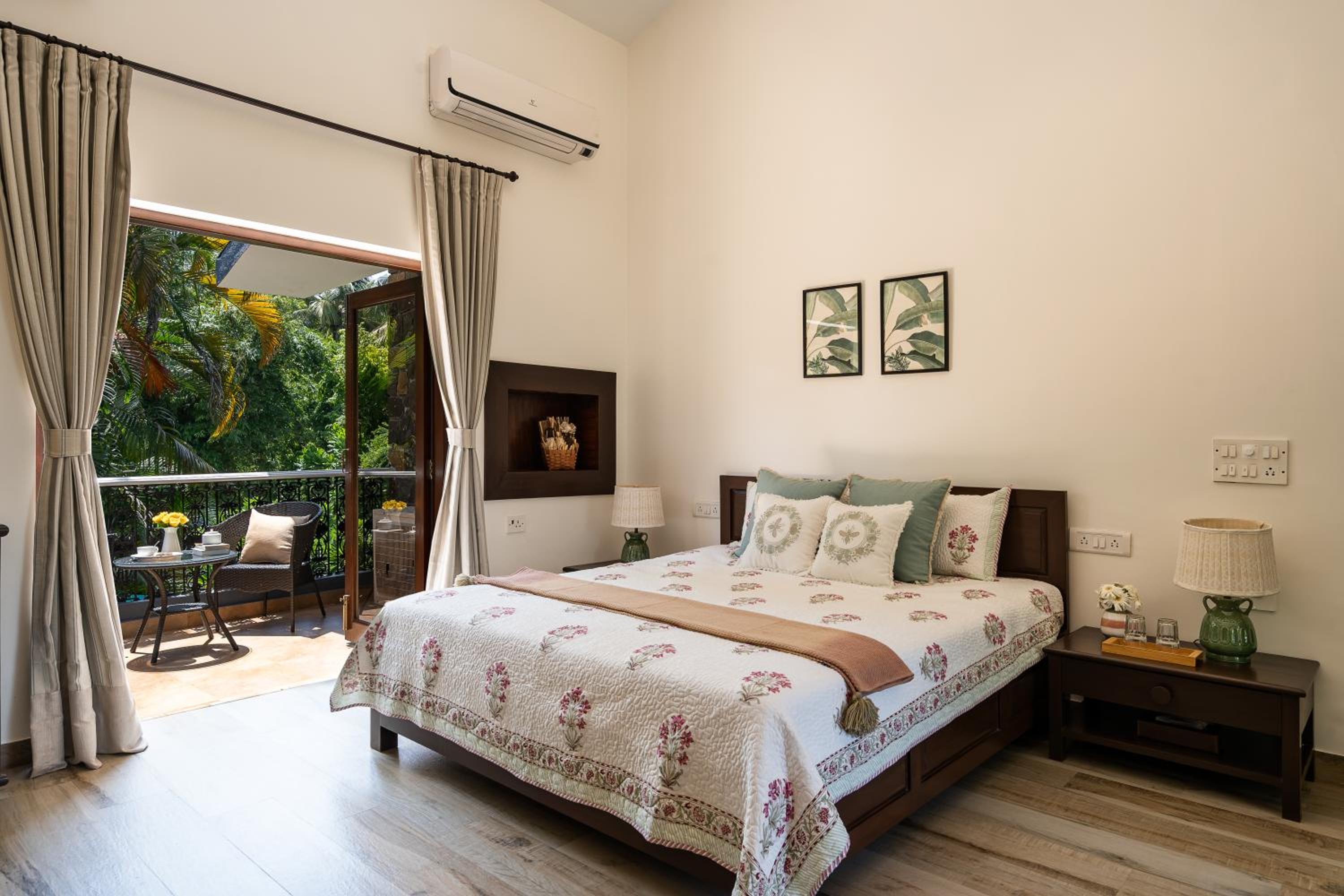 LohonoStays Waves Villa view 5