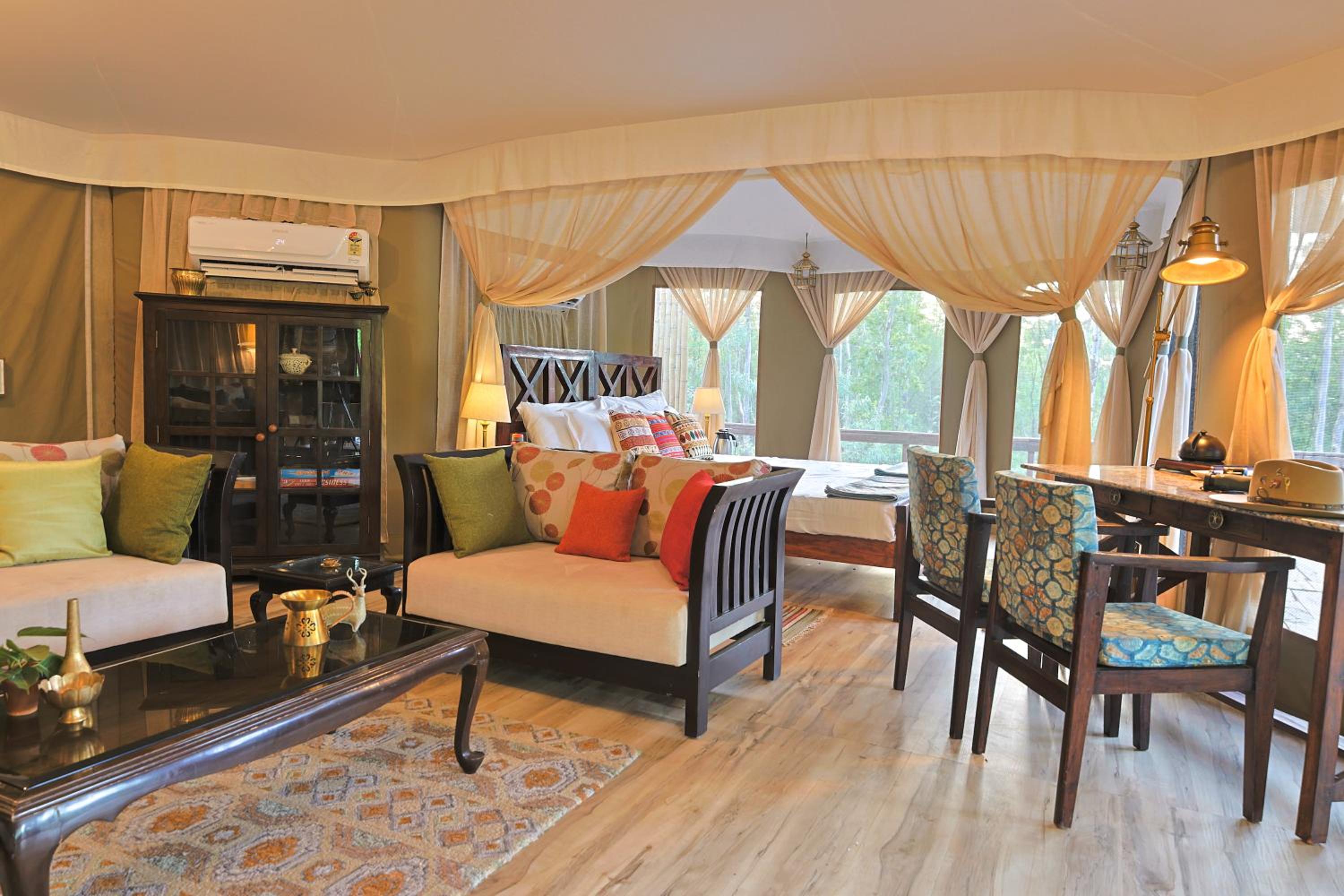 Saja and Sal The Tents view 4