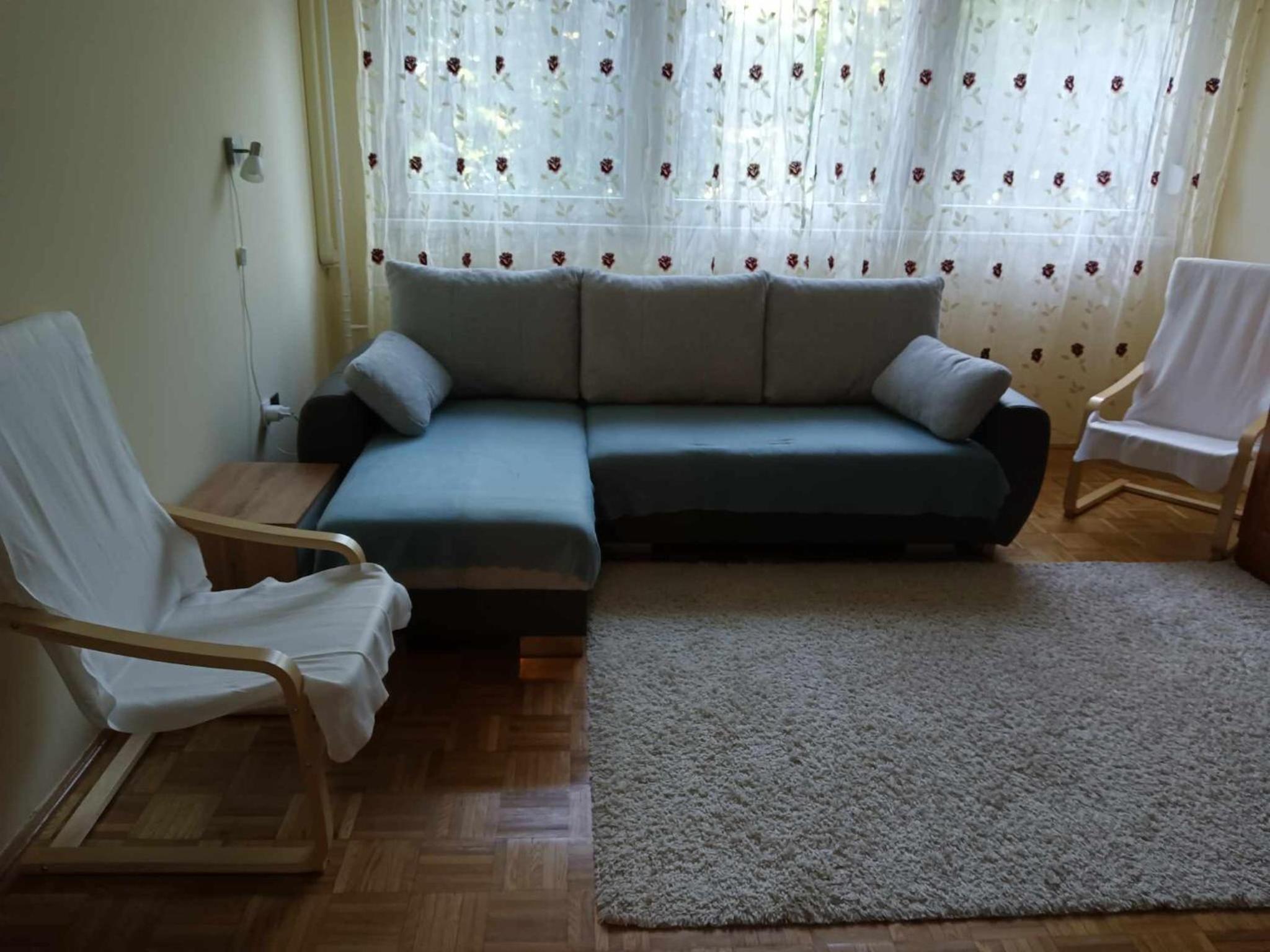 Gvadányi Rezidencia Budapest with free Parking&Wifi double AC&SmartTV view 3