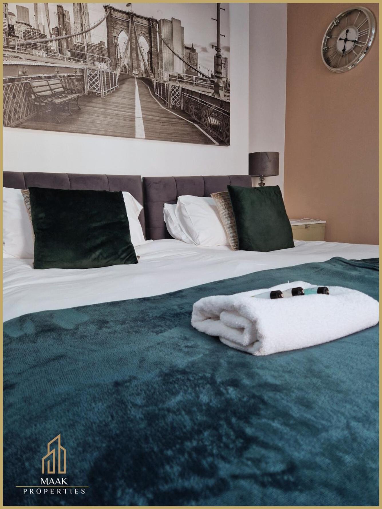 Minehead Suite