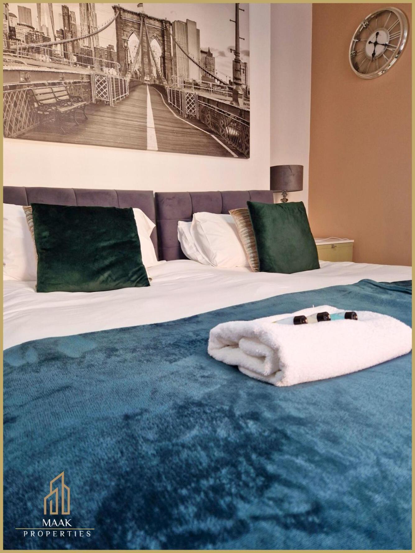 Minehead Suite