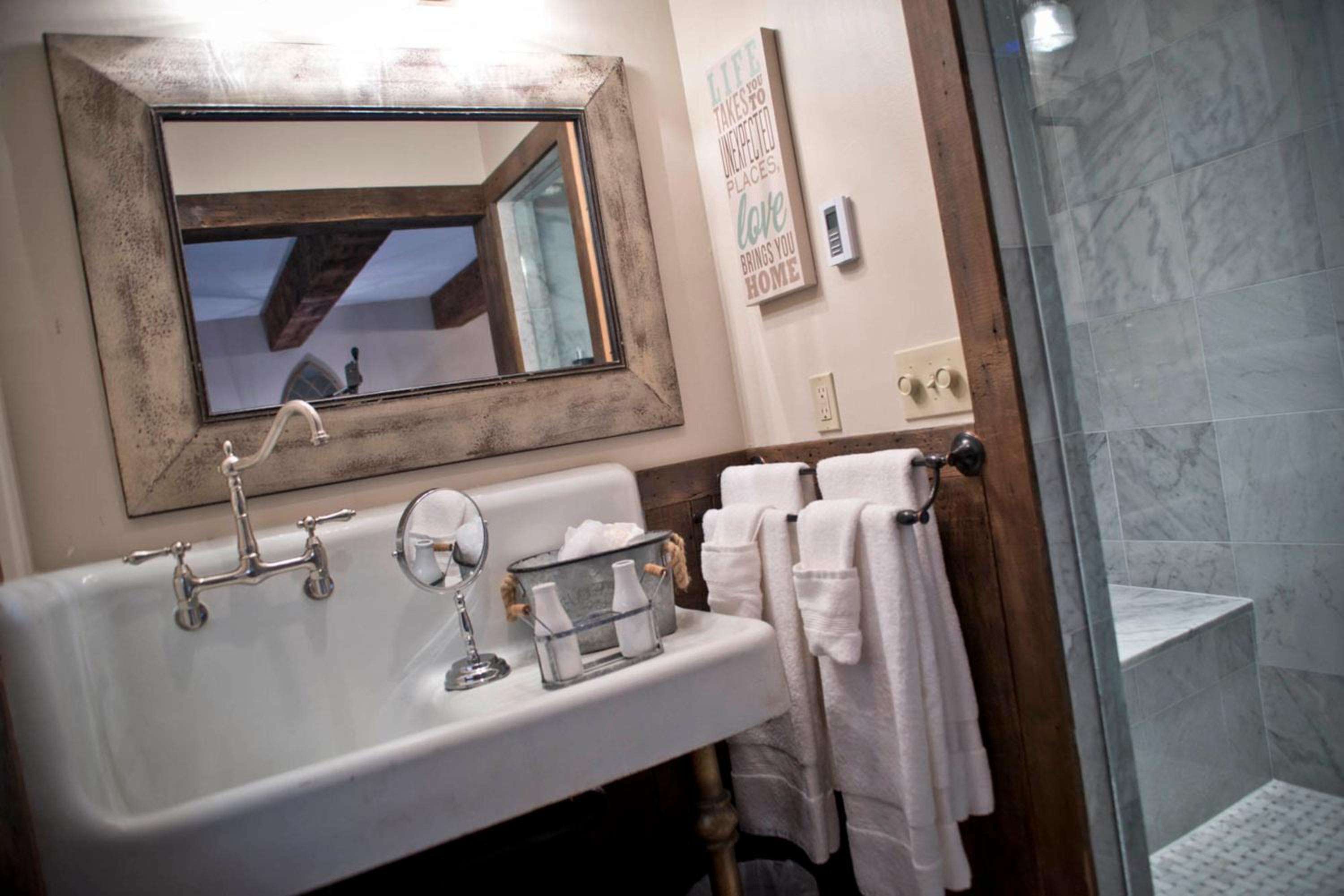 Maxwell Mansion Hotel