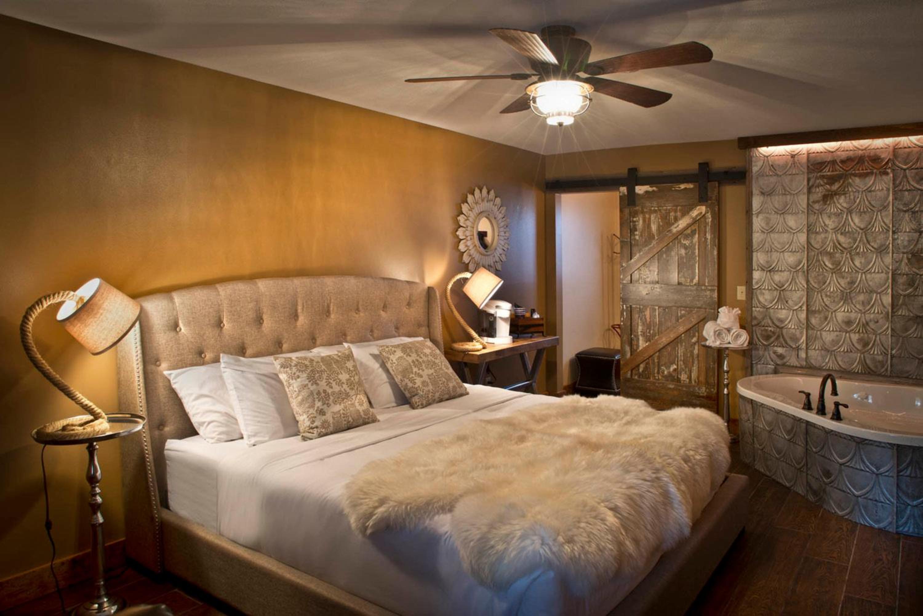 Maxwell Mansion Hotel