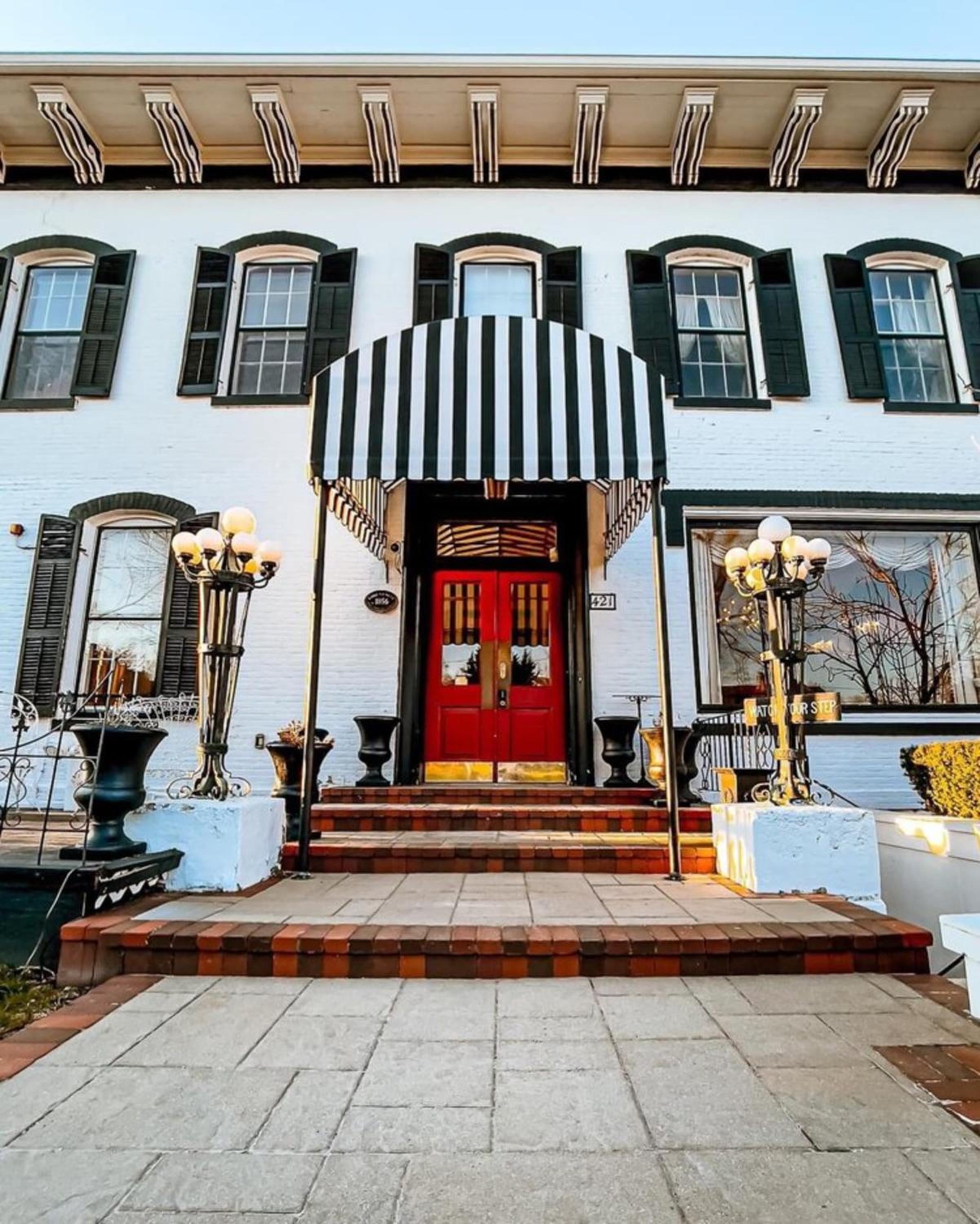 Maxwell Mansion Hotel
