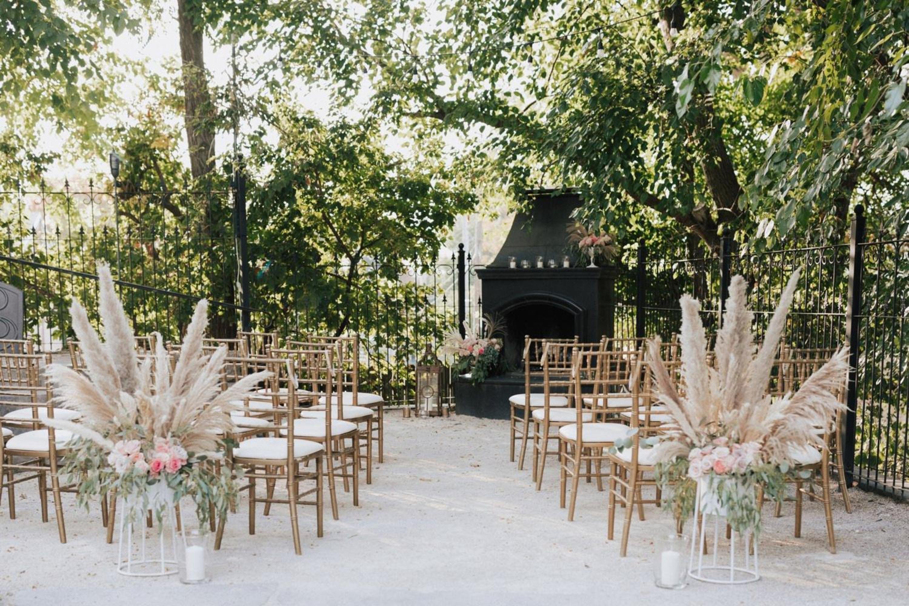 Maxwell Mansion Hotel
