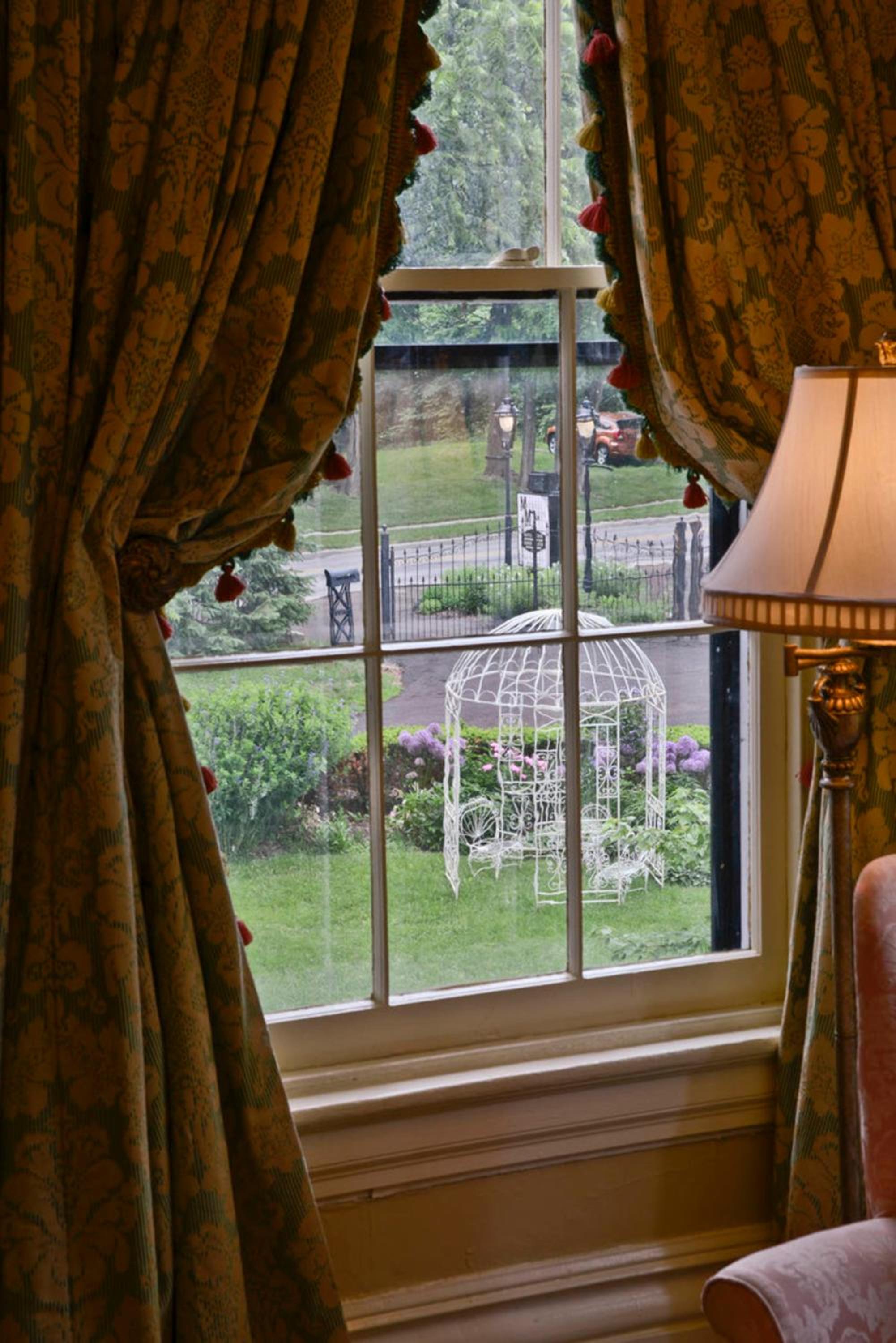 Maxwell Mansion Hotel