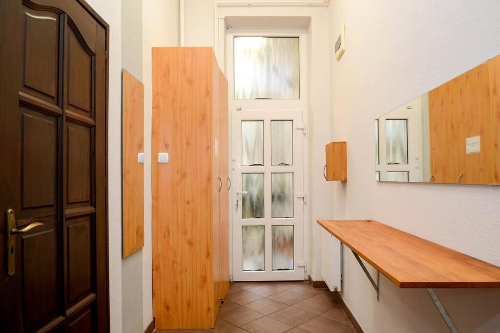 Famous Kiraly street at Large 3BR 10ppl @ CENTRAL view 2