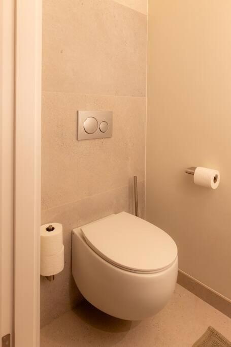 Newly renovated luxurious 200 SQM loft in city centre