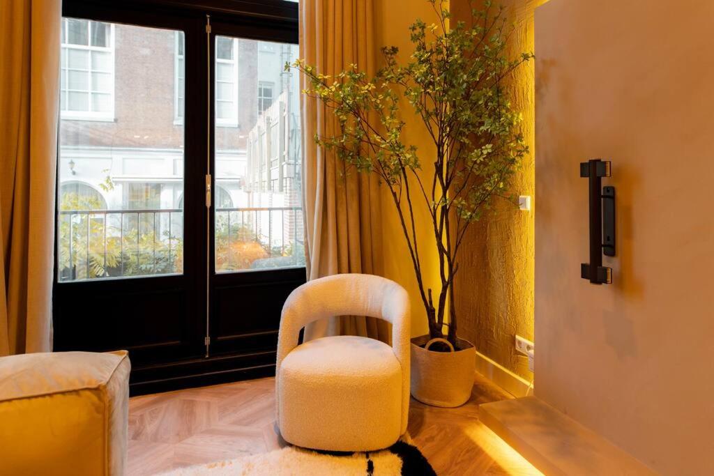 Newly renovated luxurious 200 SQM loft in city centre
