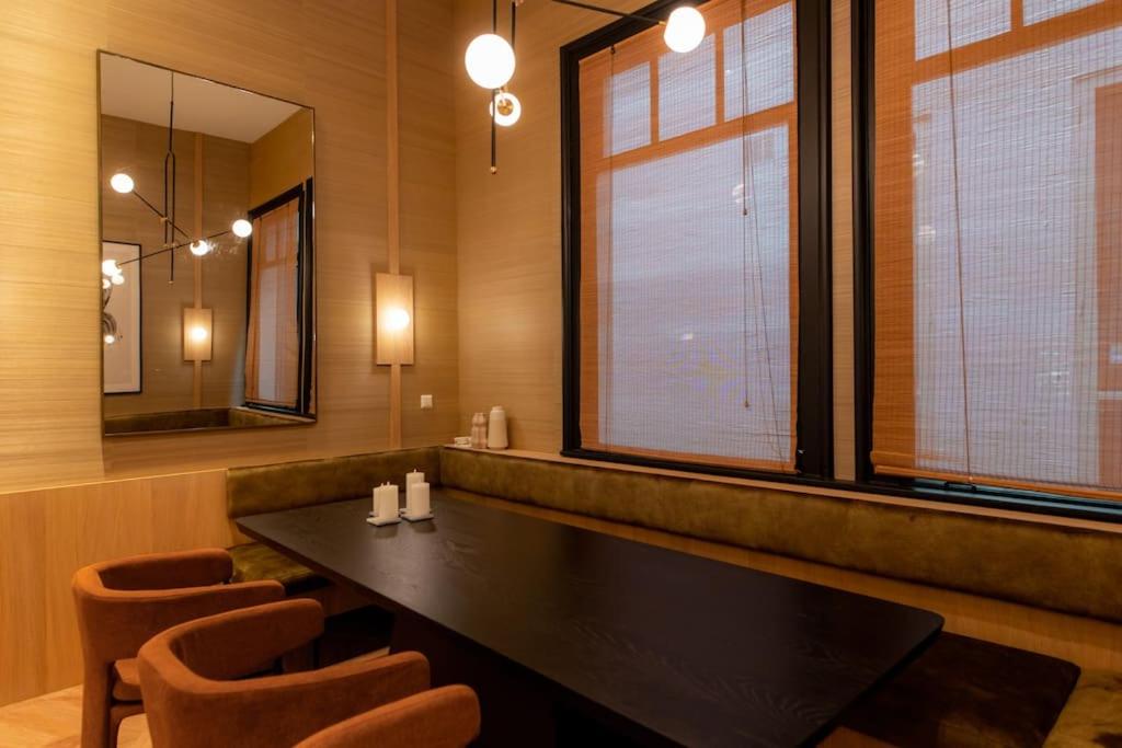 Newly renovated luxurious 200 SQM loft in city centre