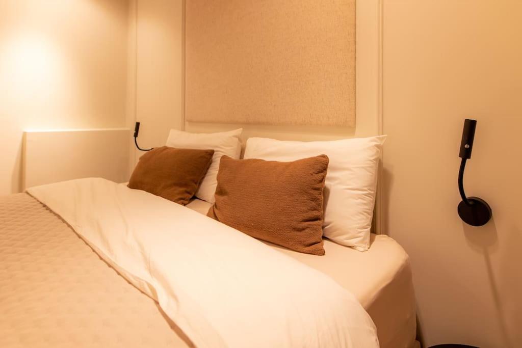 Newly renovated luxurious 200 SQM loft in city centre