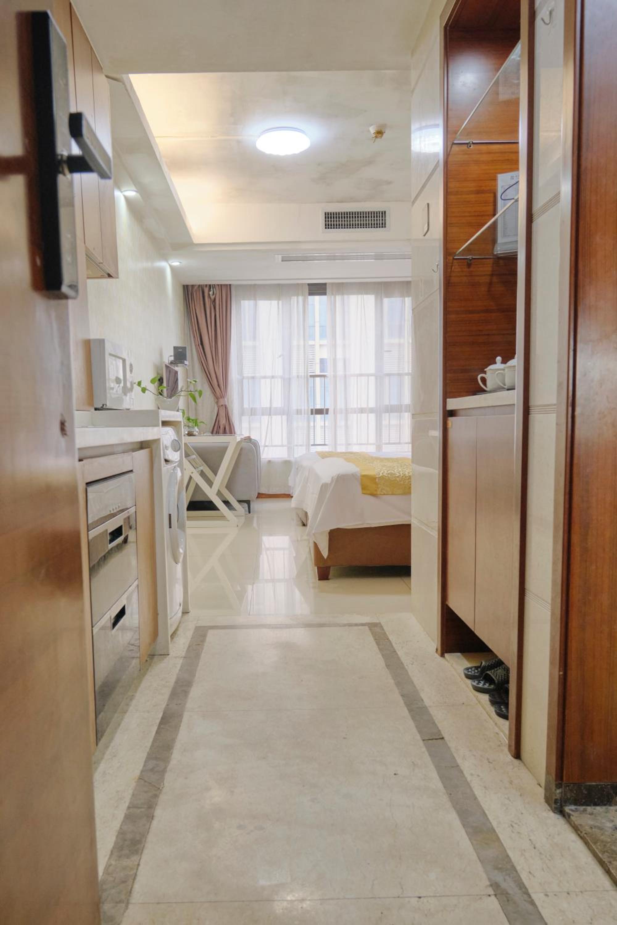 Guangzhou Uhome Service Apartment