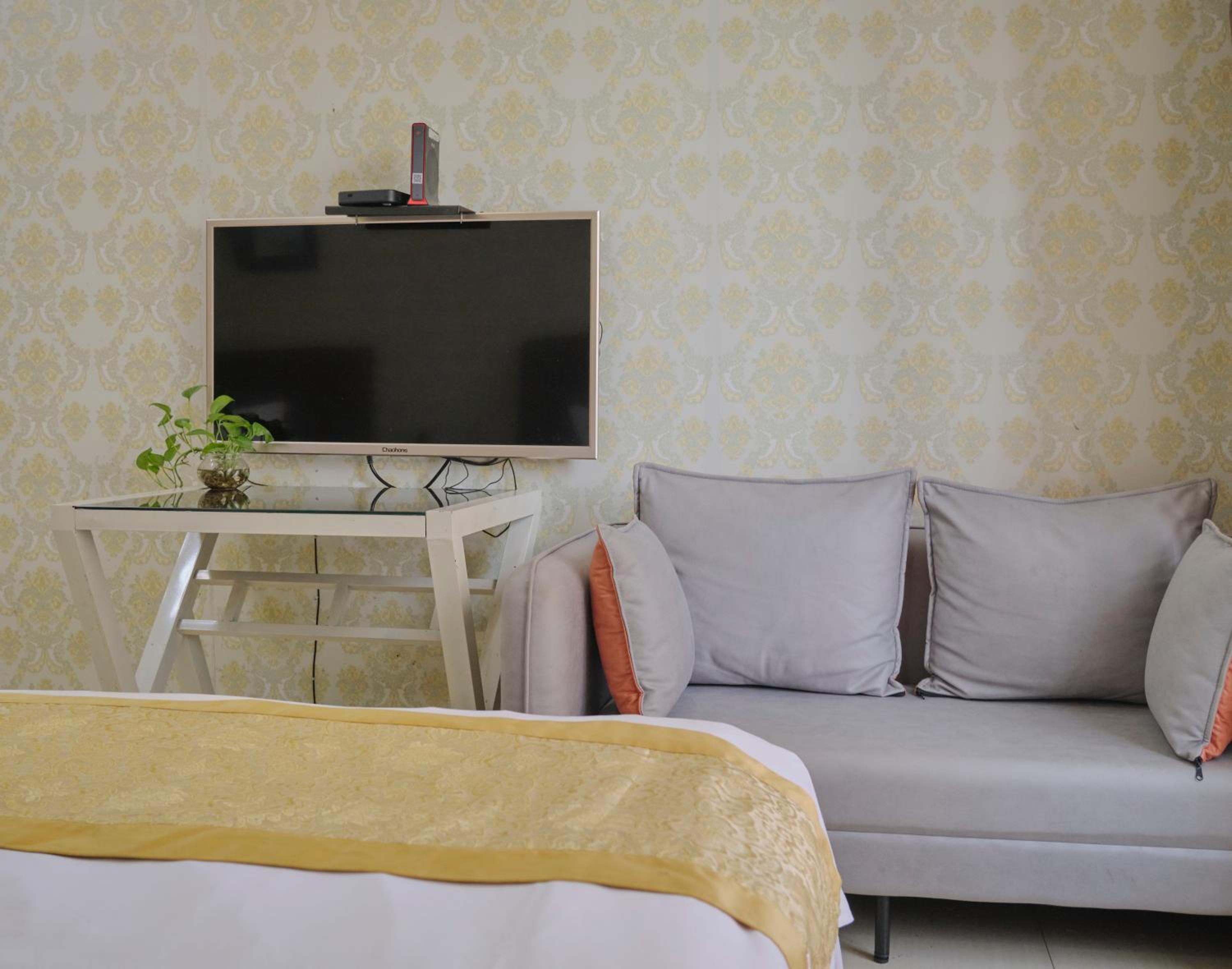 Guangzhou Uhome Service Apartment