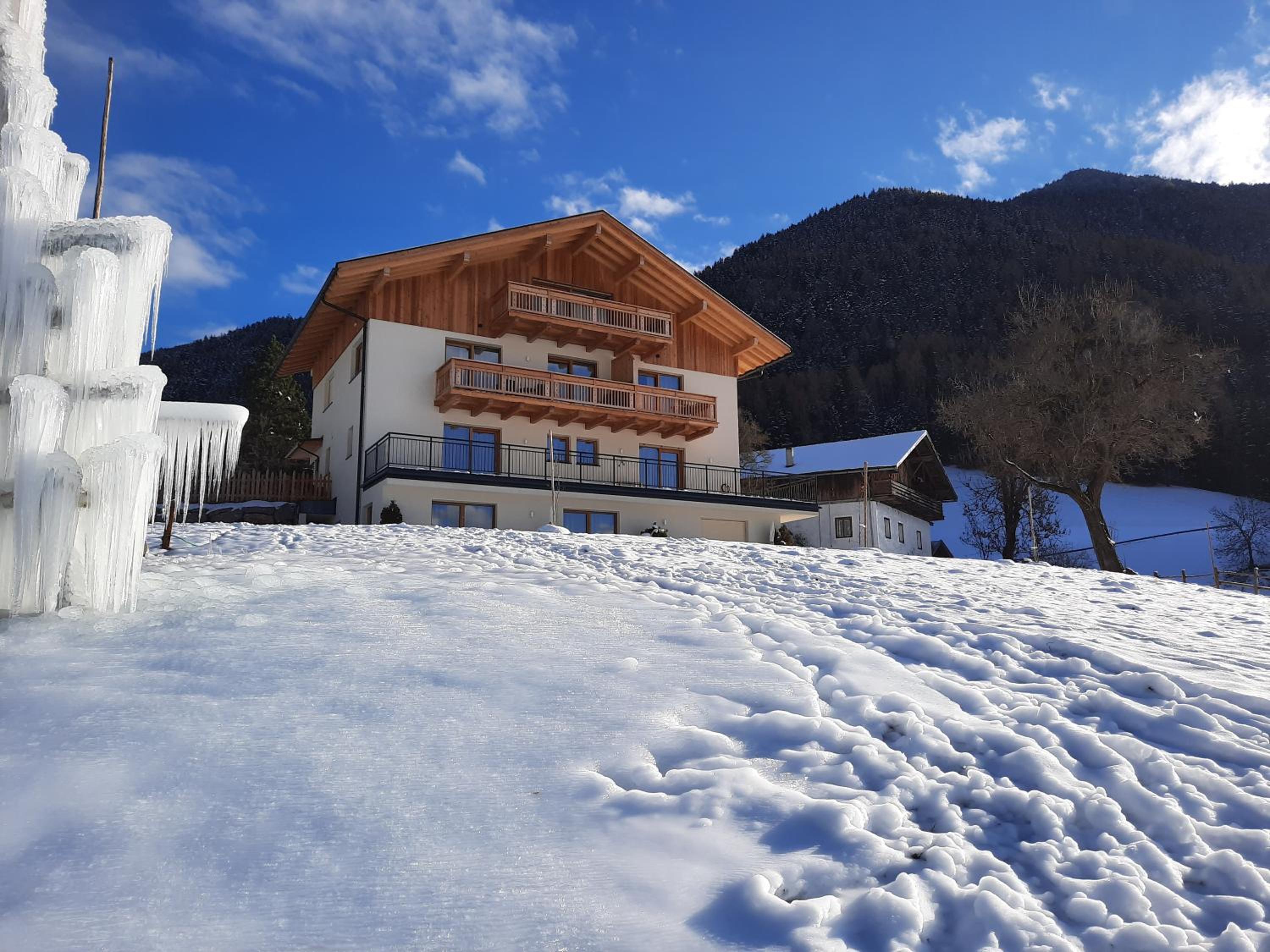 Baumannhof view 4