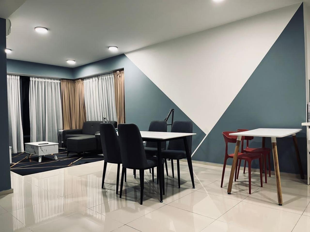 EkoCheras 6 pax Link MRT Kuala Lumpur