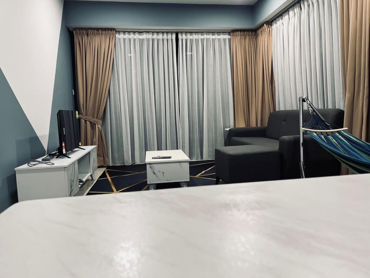 EkoCheras 6 pax Link MRT Kuala Lumpur