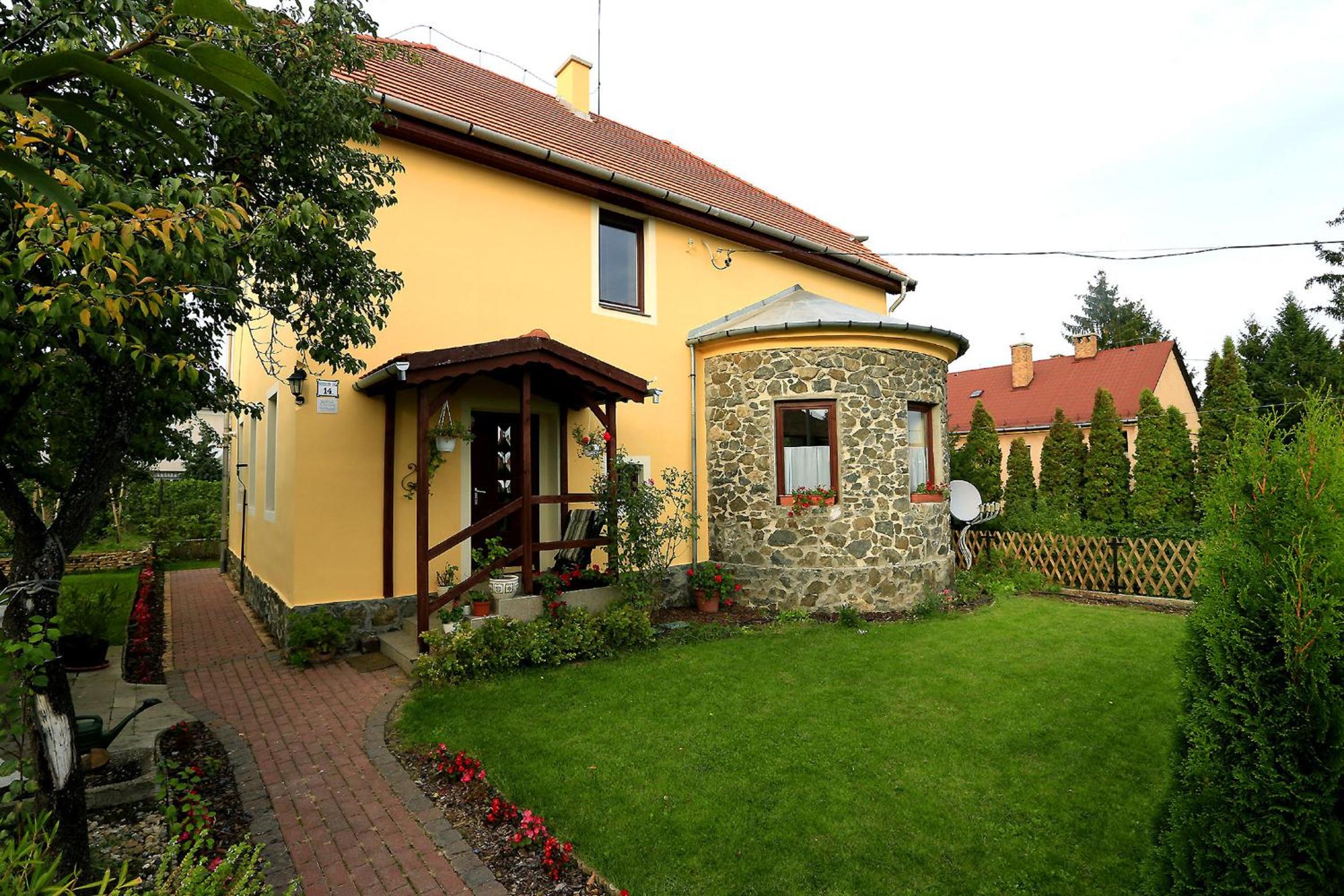 Nemes Apartman