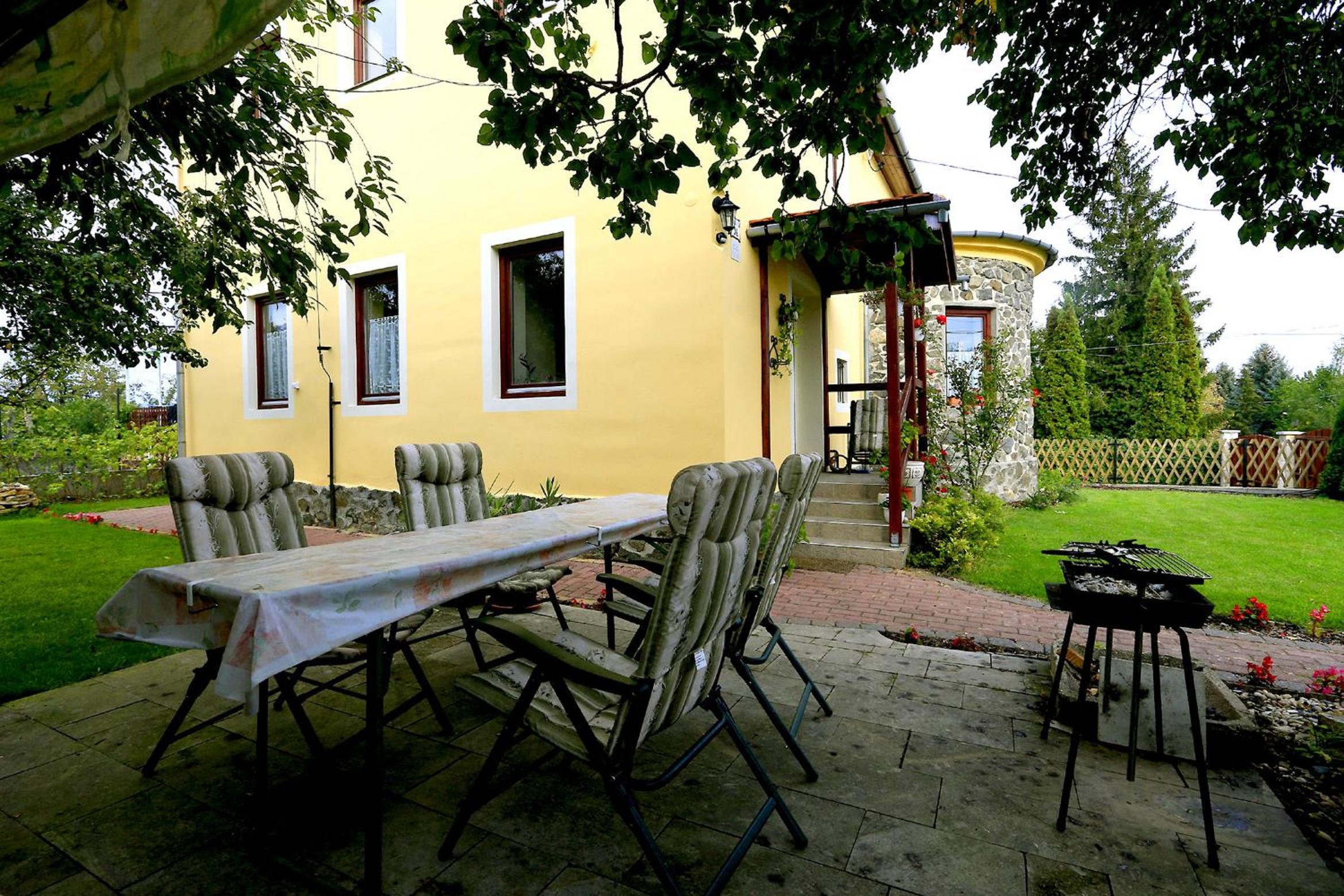 Nemes Apartman
