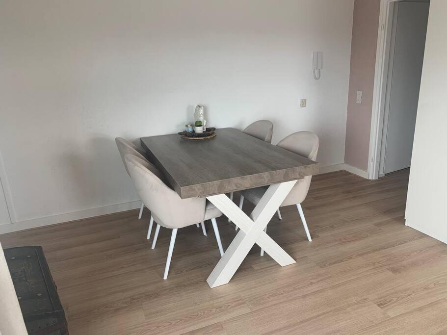 Sea La Vie- Appartement aan het strand in Zandvoort aan Zee!