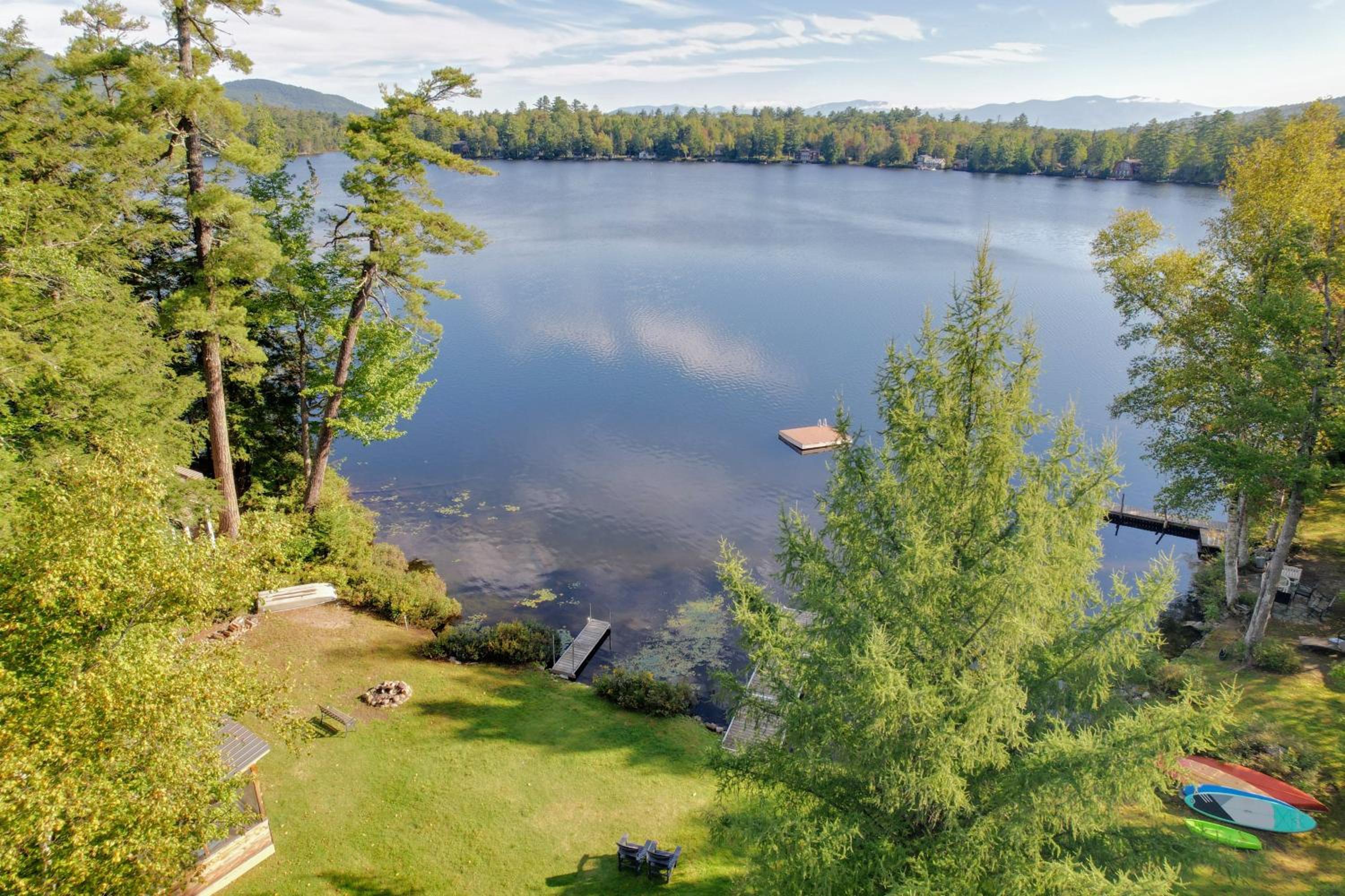 91WR Lake vibes and views at this waterfront home in the the White Mountains! Rest, relax, explore! view 4