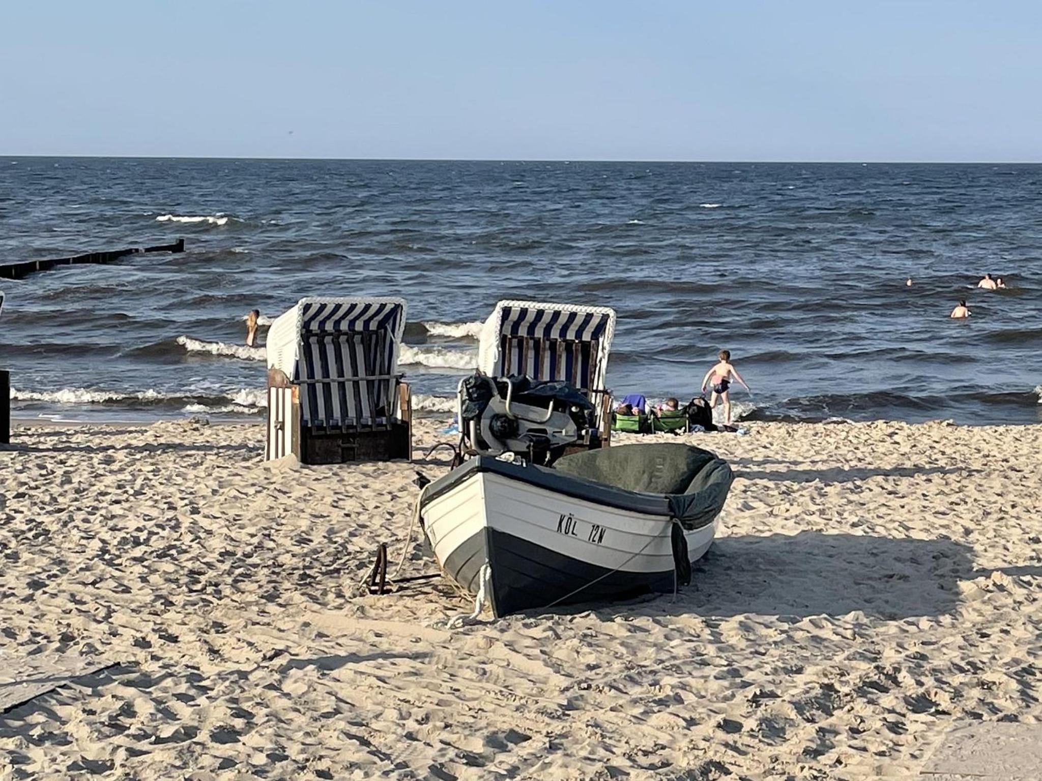 Bernsteinhaus Whg 1, strandnah mit Kamin und WLAN