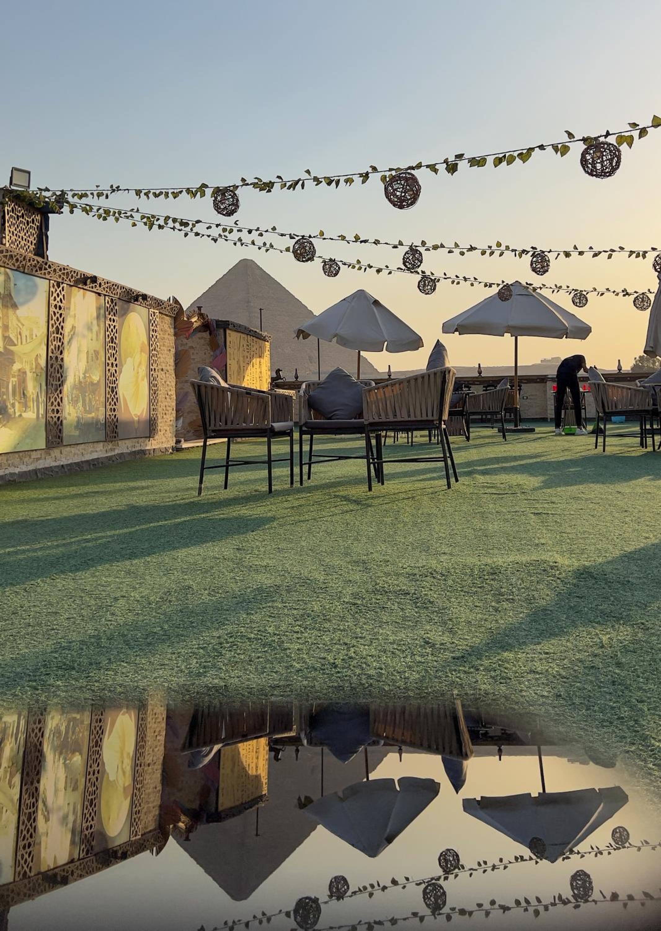 King Cheops Inn - Pyramid View