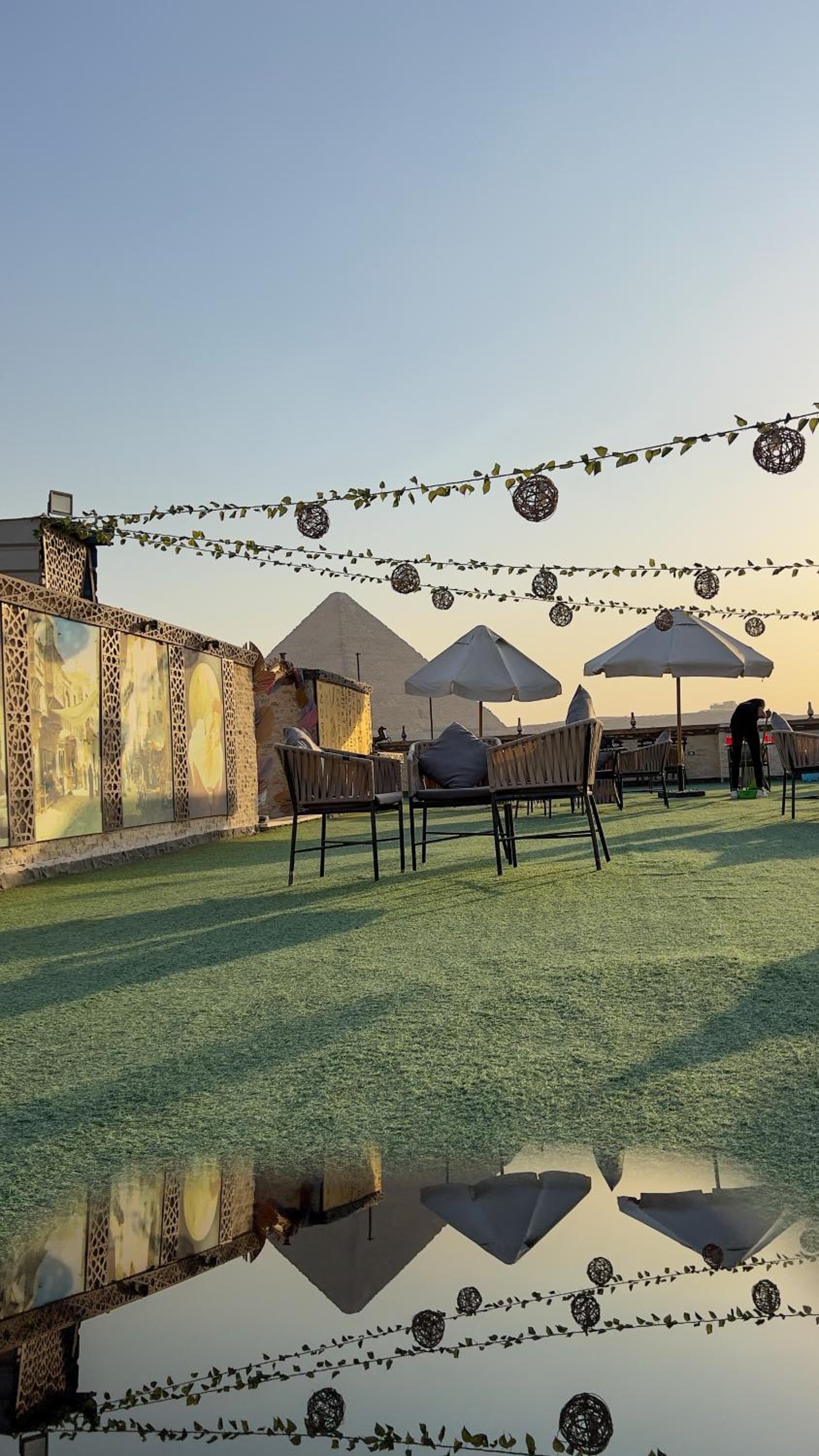 King Cheops Inn - Pyramid View