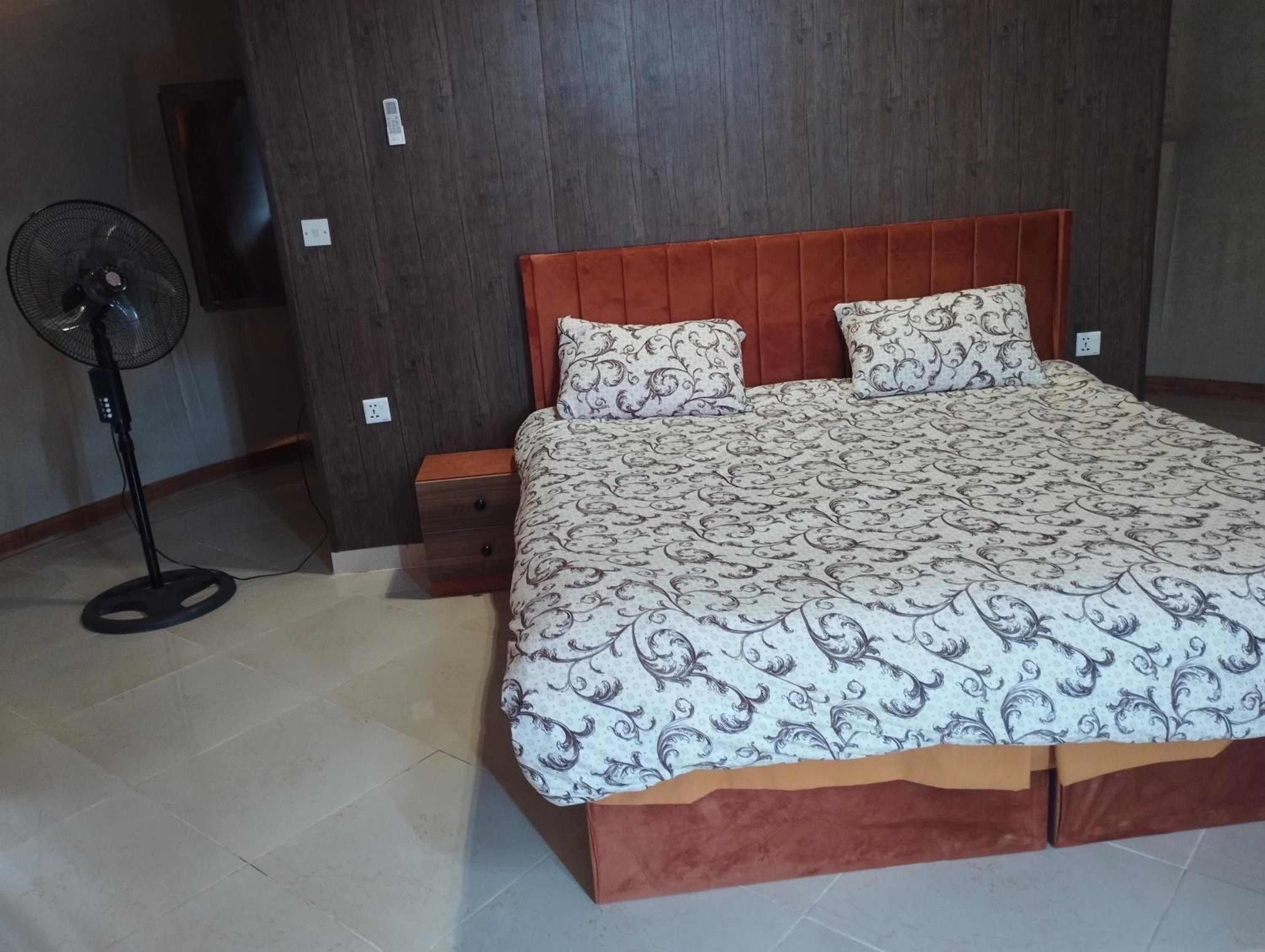 Al Raha Luxury Camp