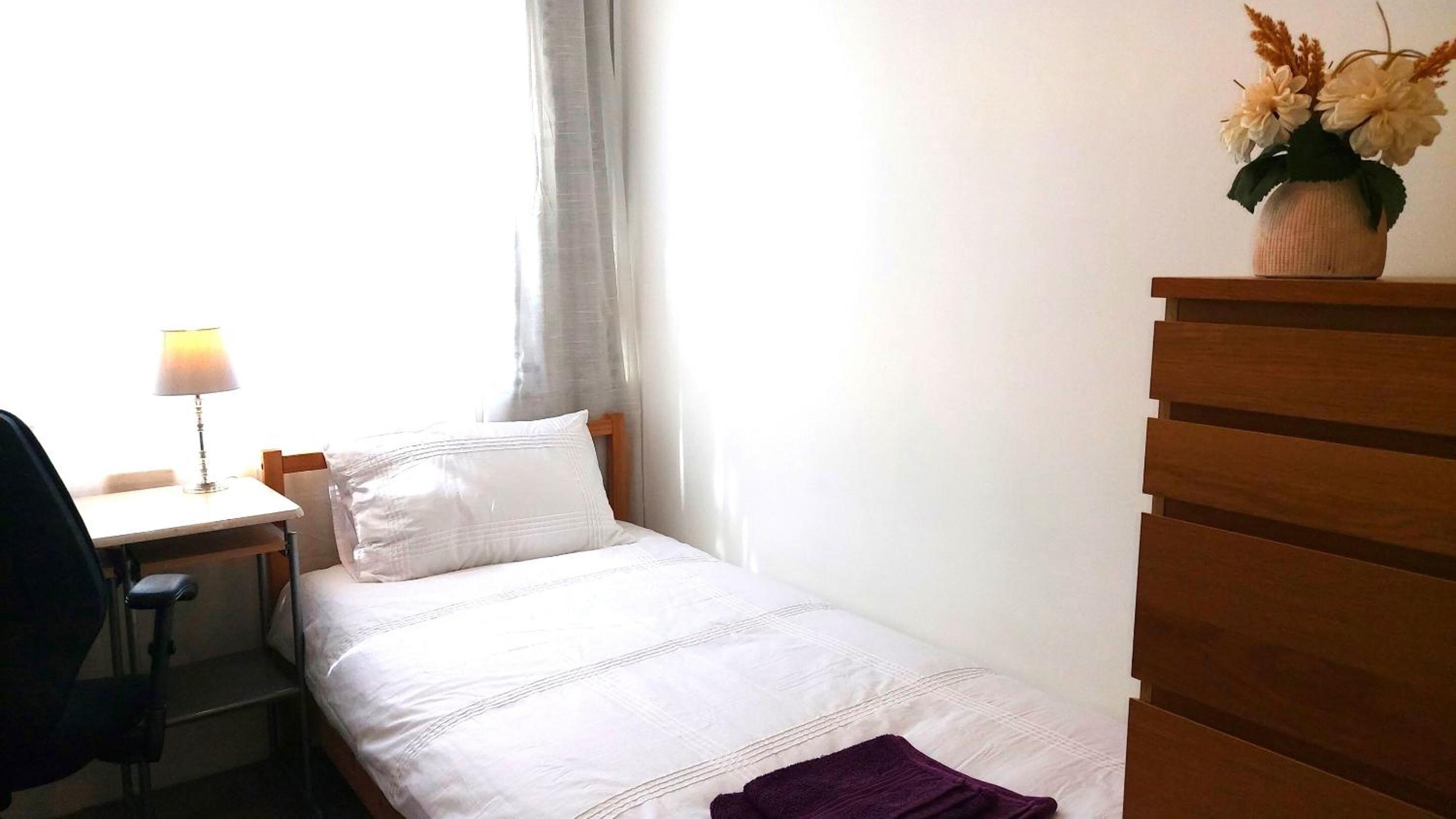 London Oldbury house rooms
