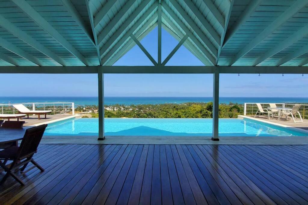Exceptionnelles vue mer et villa