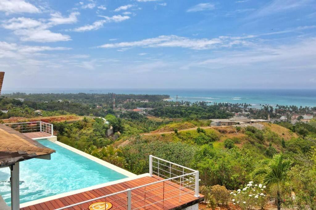 Exceptionnelles vue mer et villa