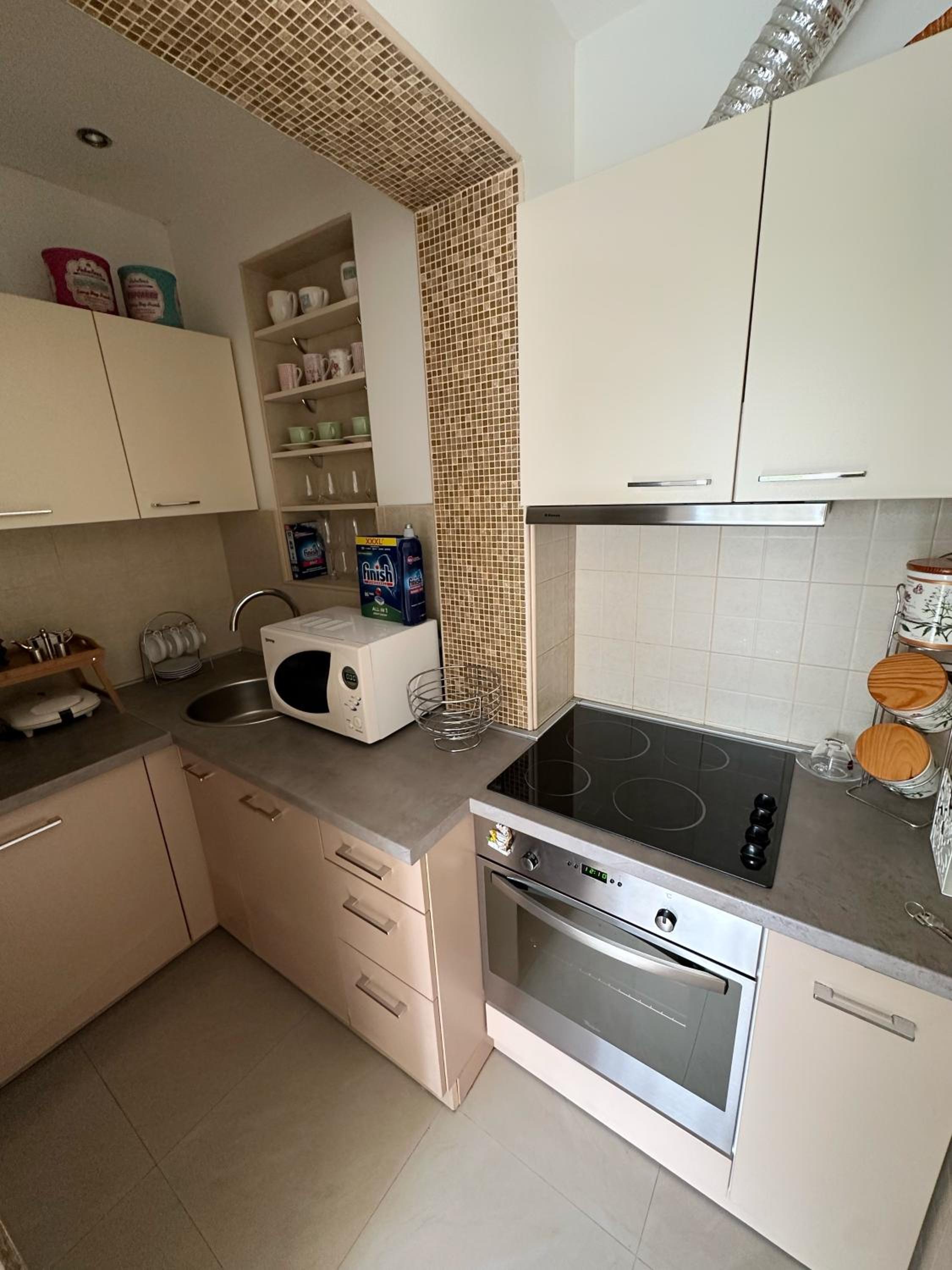 VRACAR Apartment