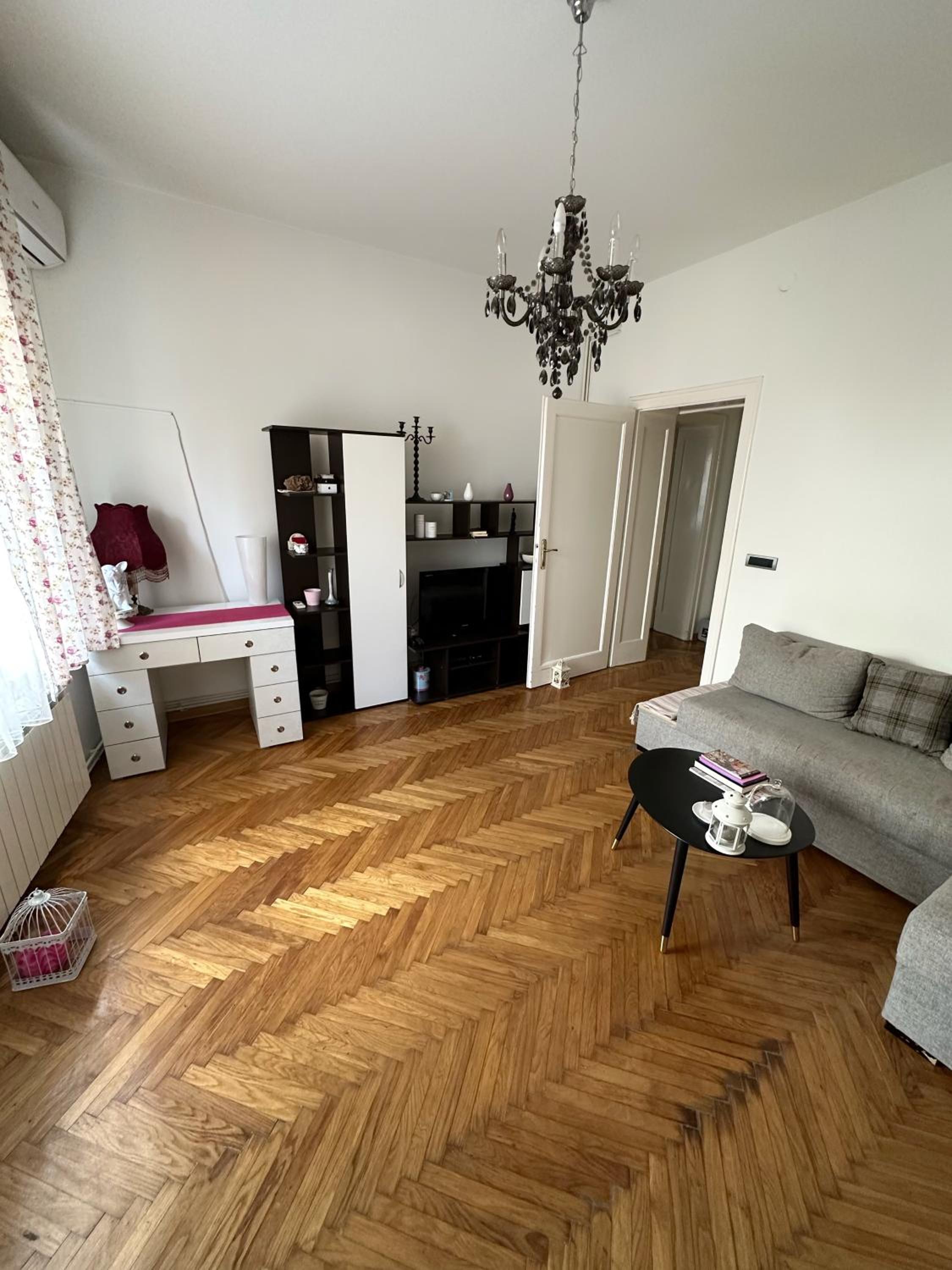 VRACAR Apartment