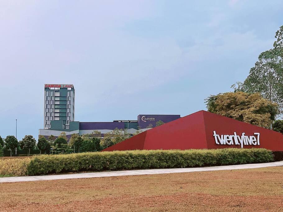 Studio@Saujana Putra /Shah Alam/Banting