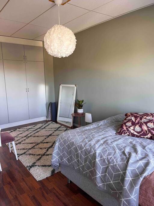 A stylish, newly decorated home! view 3