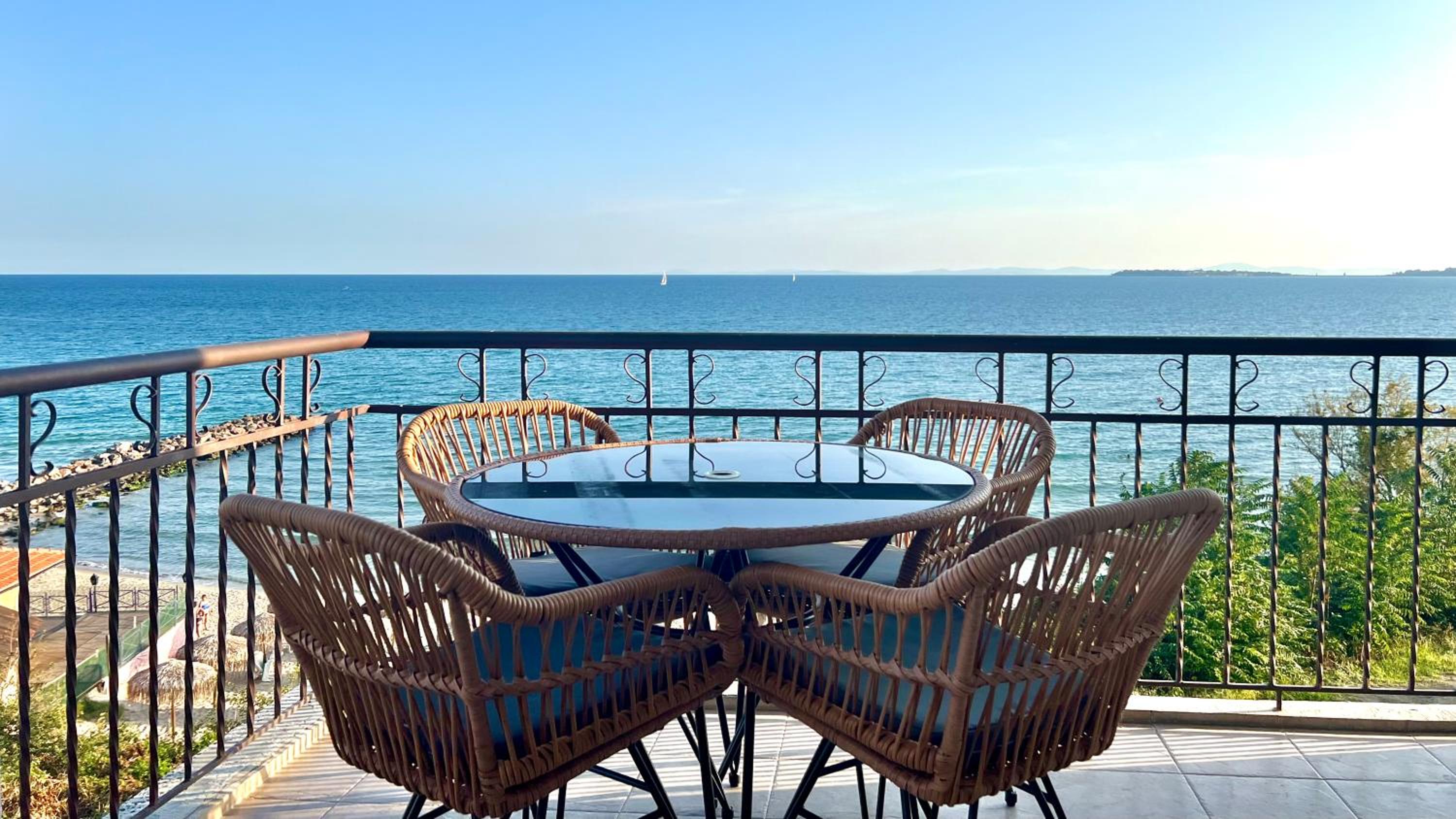 Beachfront Havana