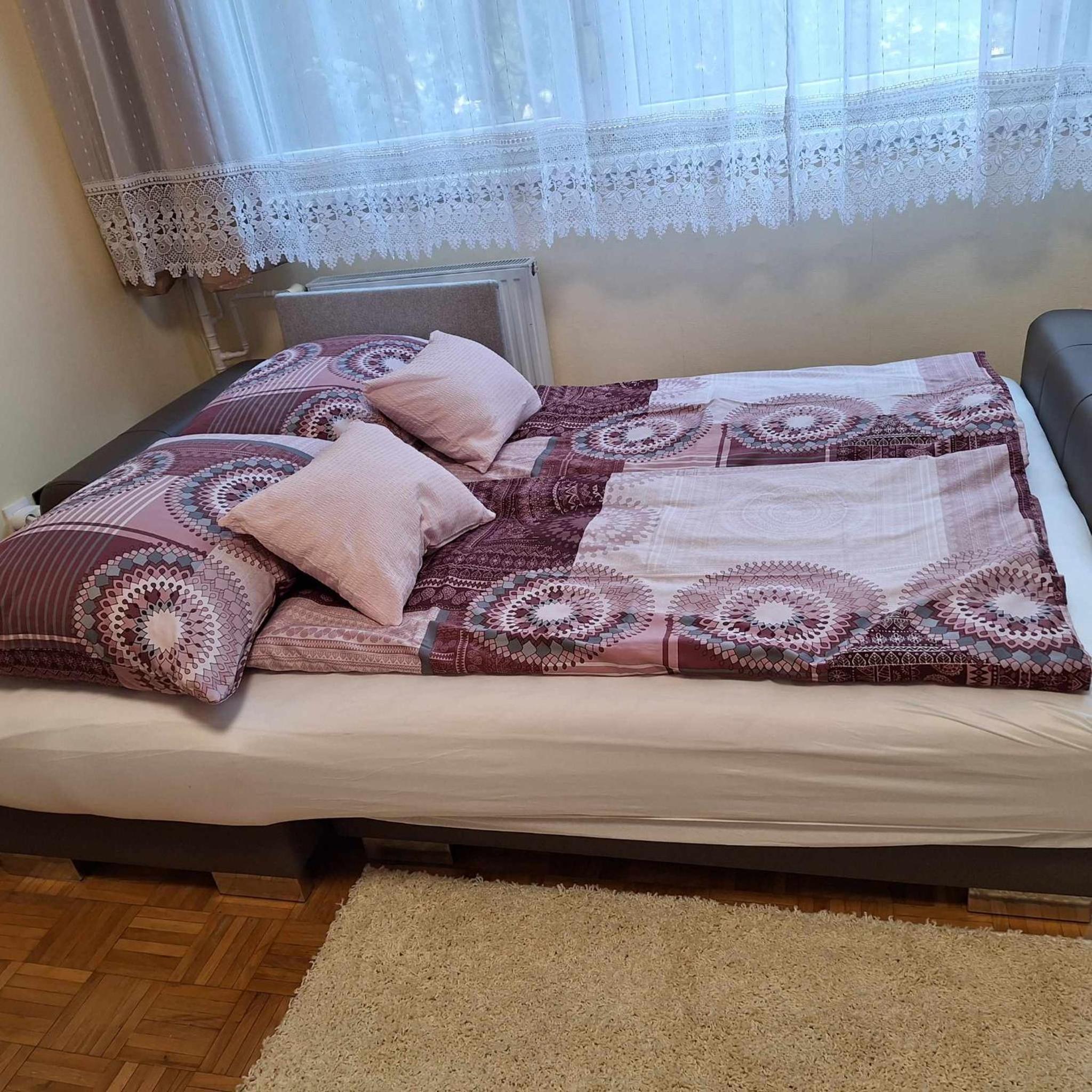 Gvadányi Rezidencia Budapest with free Parking&Wifi double AC&SmartTV view 5