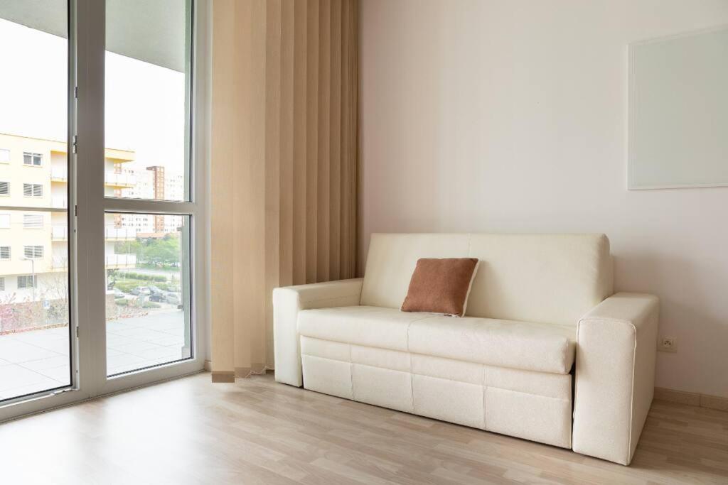 Boho style apartment with garage and large terrace view 3