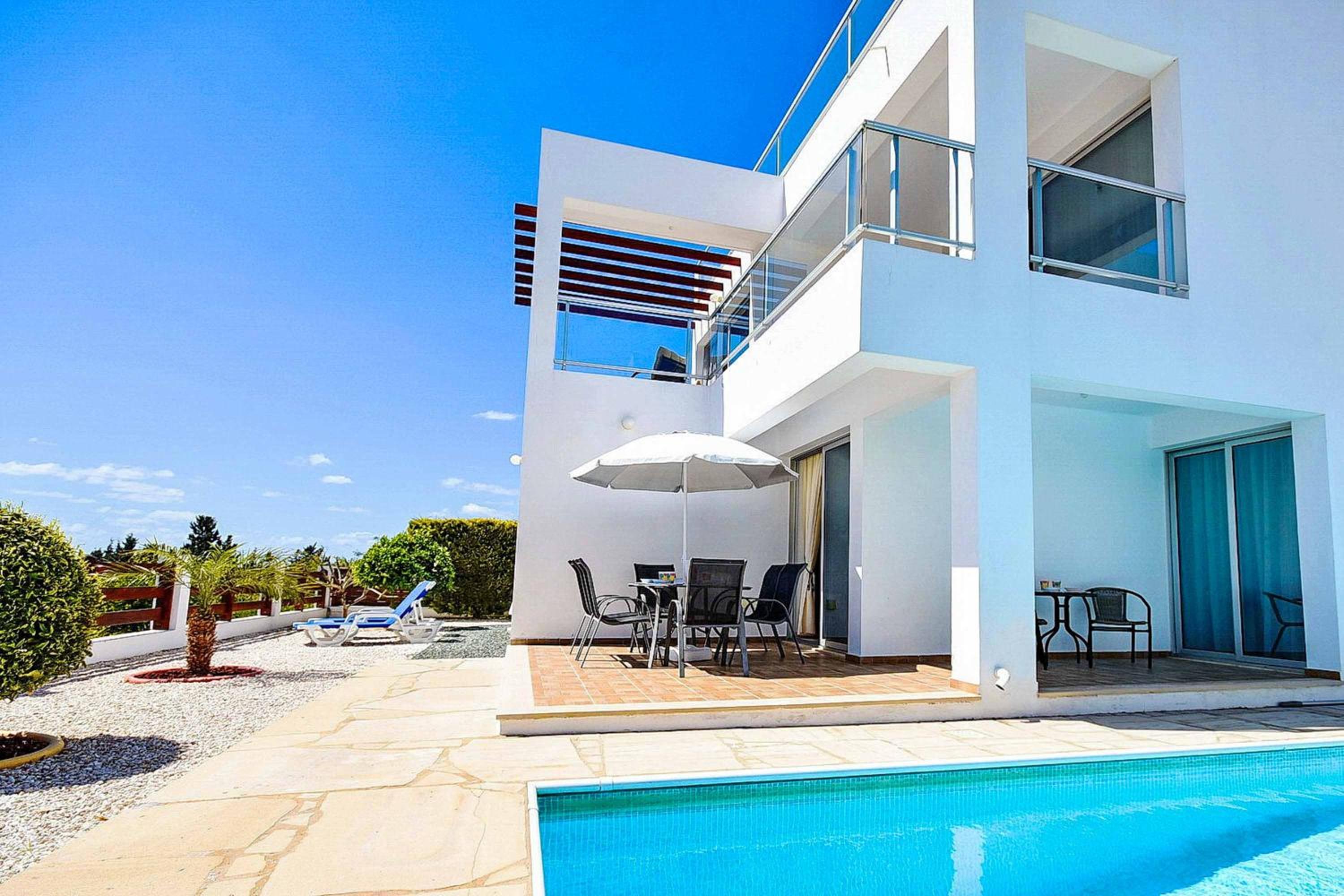 Villa Valentina Bay