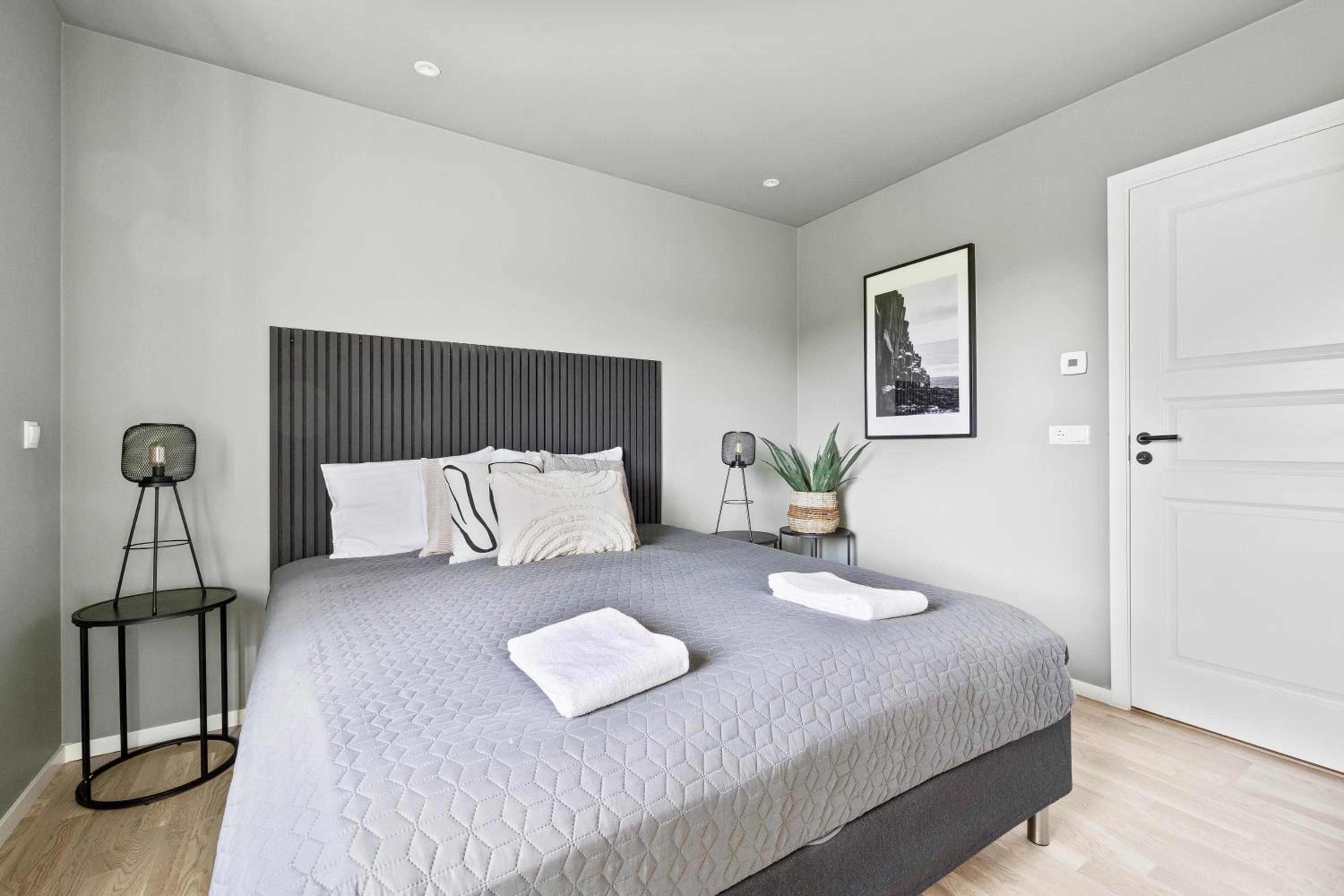 LL Properties - Serene Cabin - Golden Circle