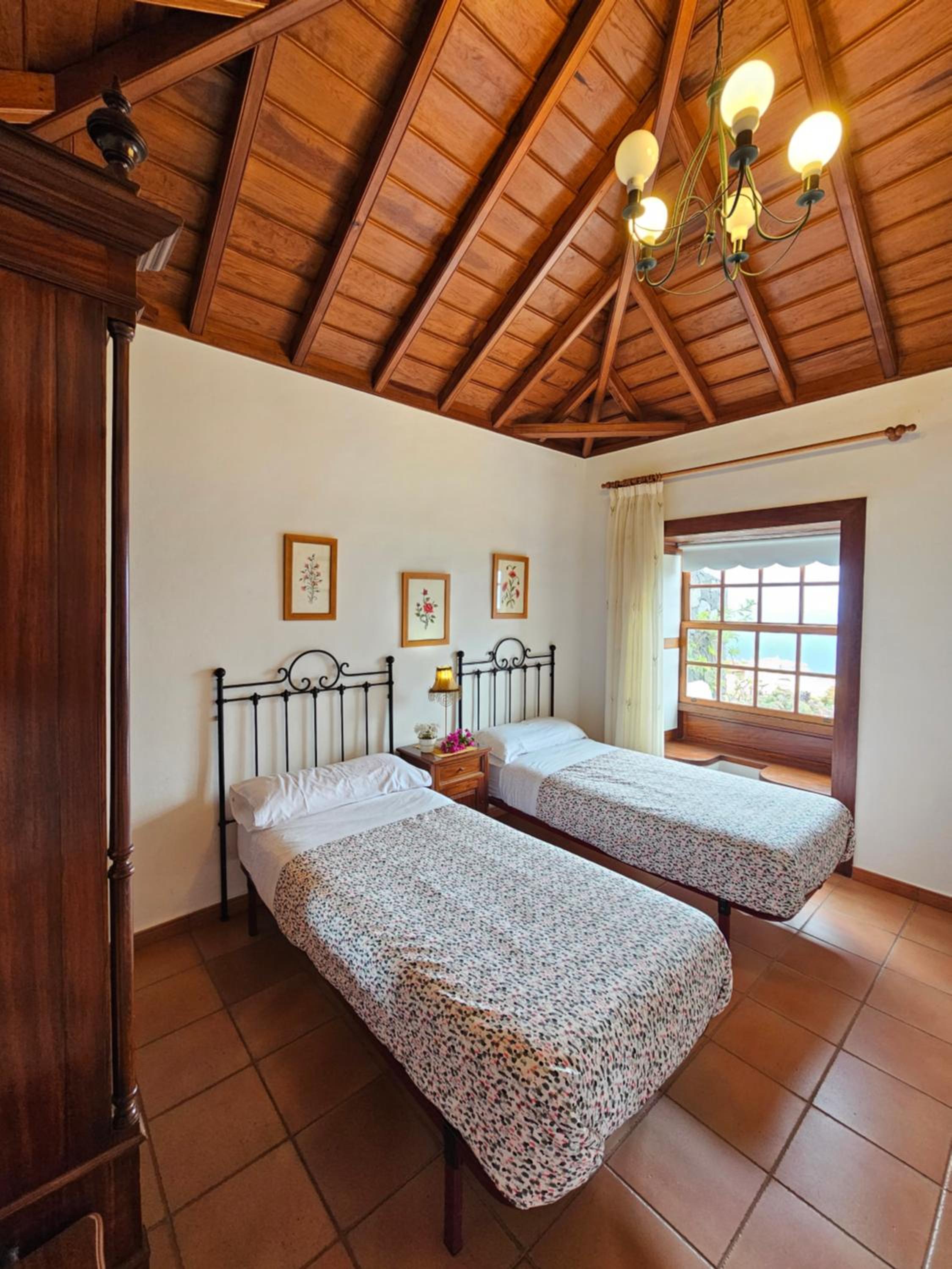 Corral de Payo Casita Blanca view 5