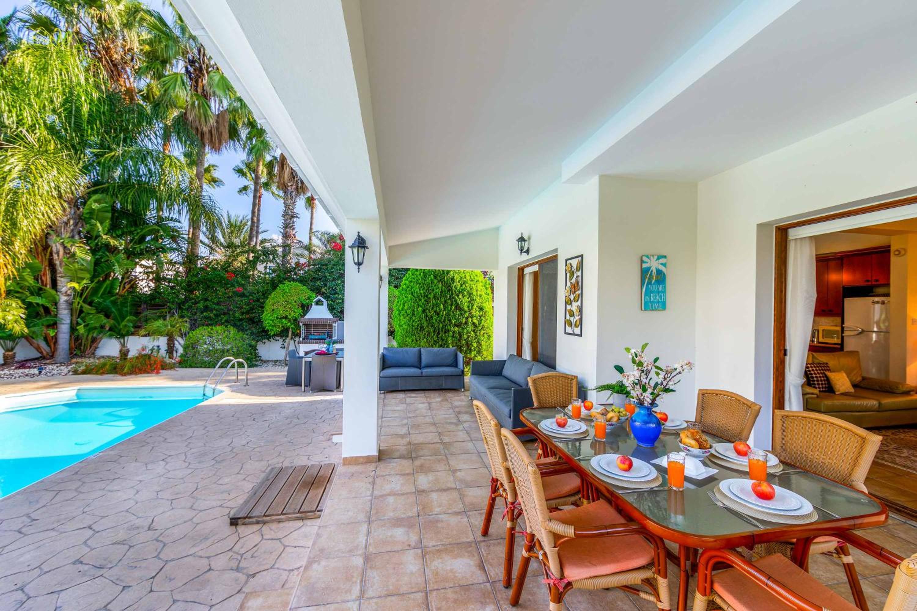 Villa Relax Latchi