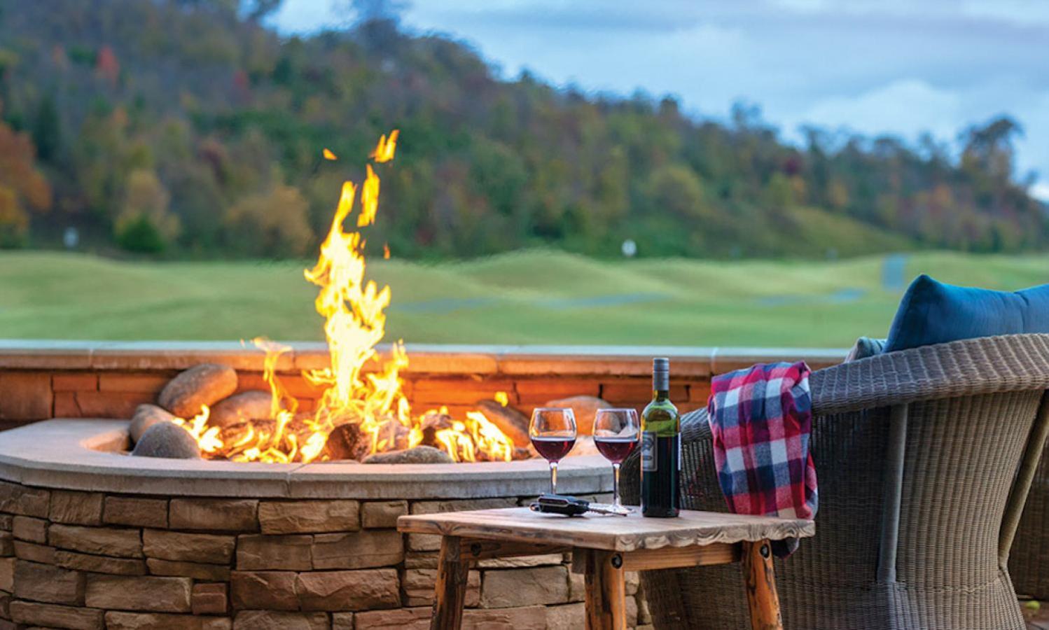 Great Smokies Lodge Resort 2BR view 2