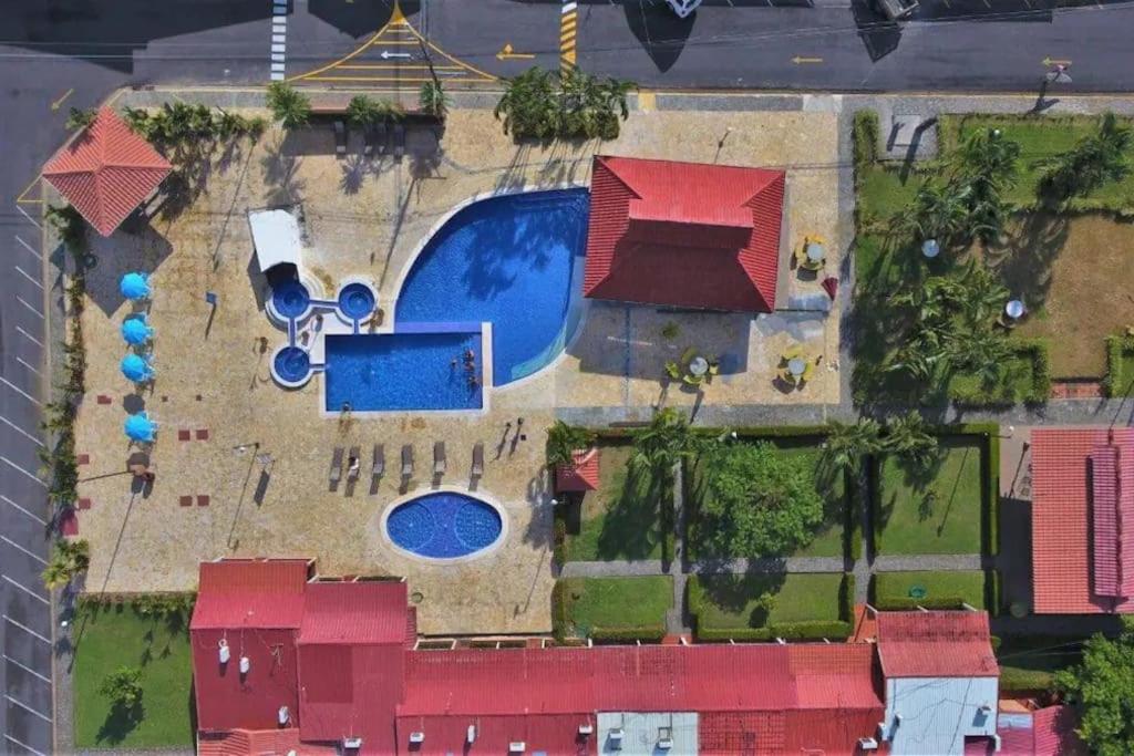 Villa Paraíso banano 9, near to the beach & Pool