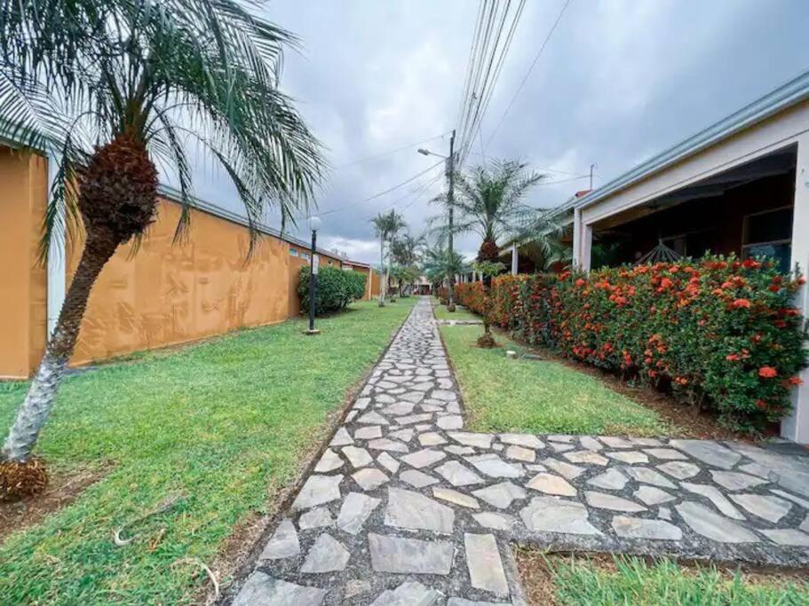 Villa Paraíso banano 9, near to the beach & Pool