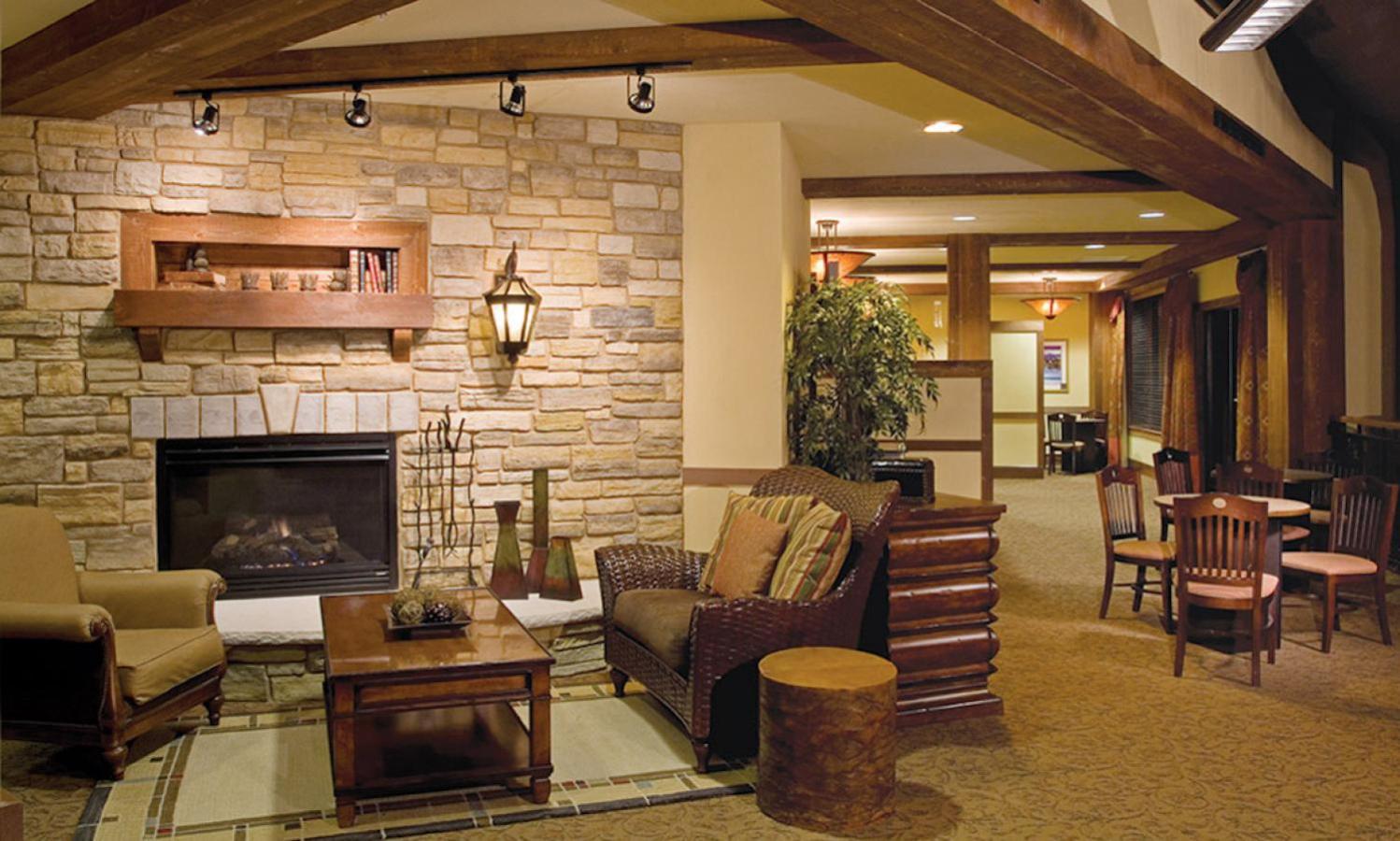 Wyndham Glacier Canyon 2 BR view 3