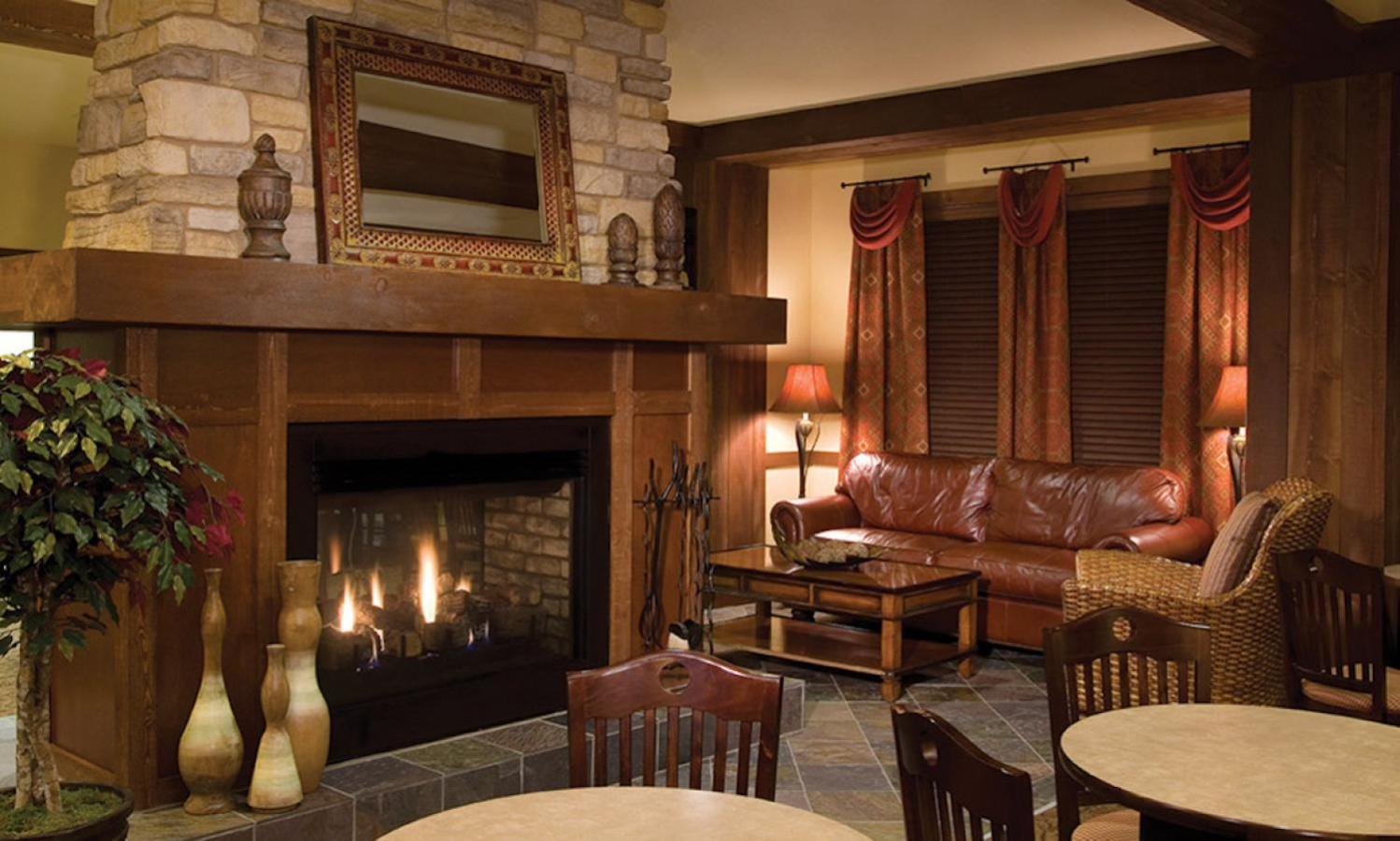 Wyndham Glacier Canyon 2 BR view 5