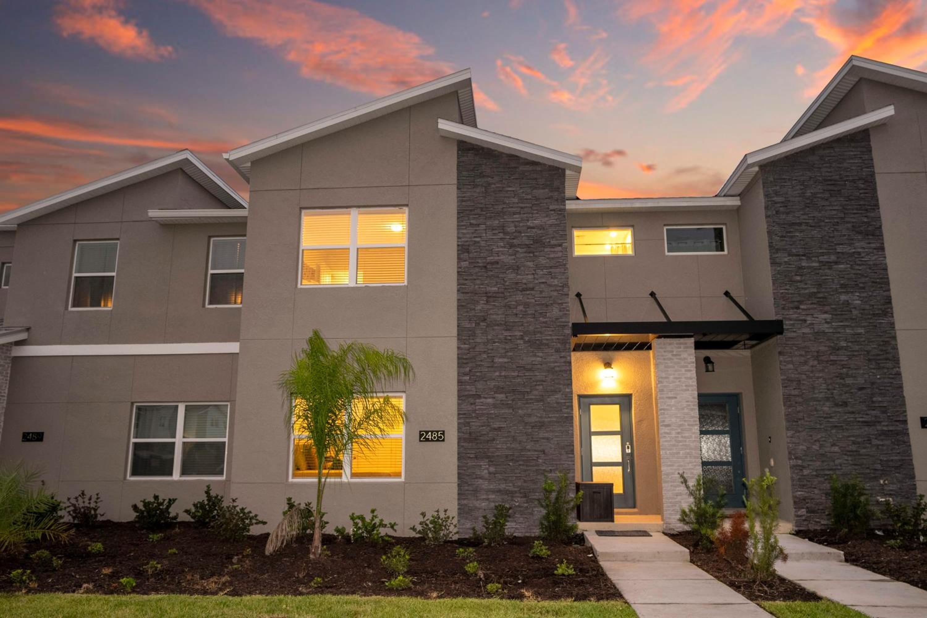 Gorgeous 4 Bd w Pool at Storey Lake Resort 2485 view 2