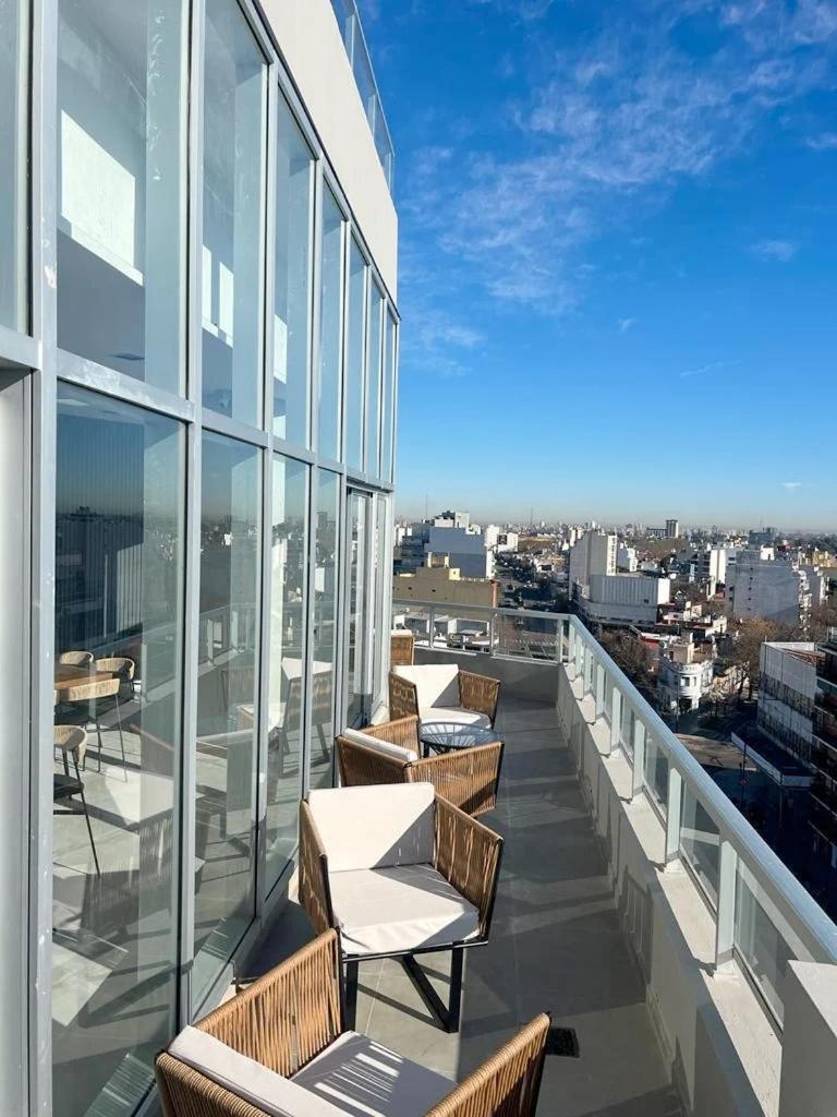 Penthouse a estrenar en Sofisticado Barrio y Edificio Nov 2023 Vista panorámica 100m2 Gimnasio Piscina Lujoso Salon de Fiestas