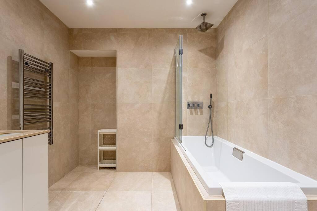Luxury 2 bedroom flat in Holborn